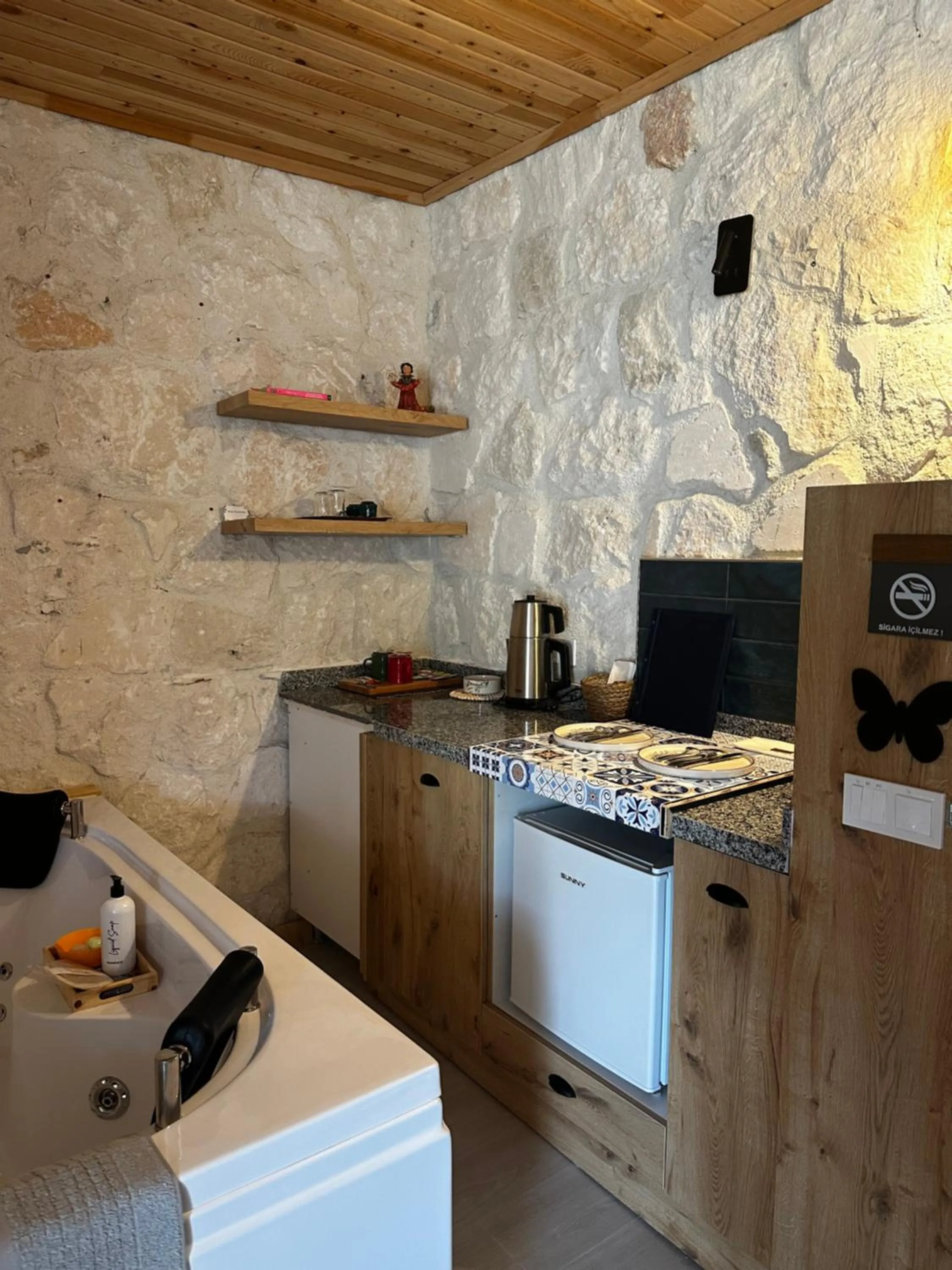 Kandybos Eco Farm Village