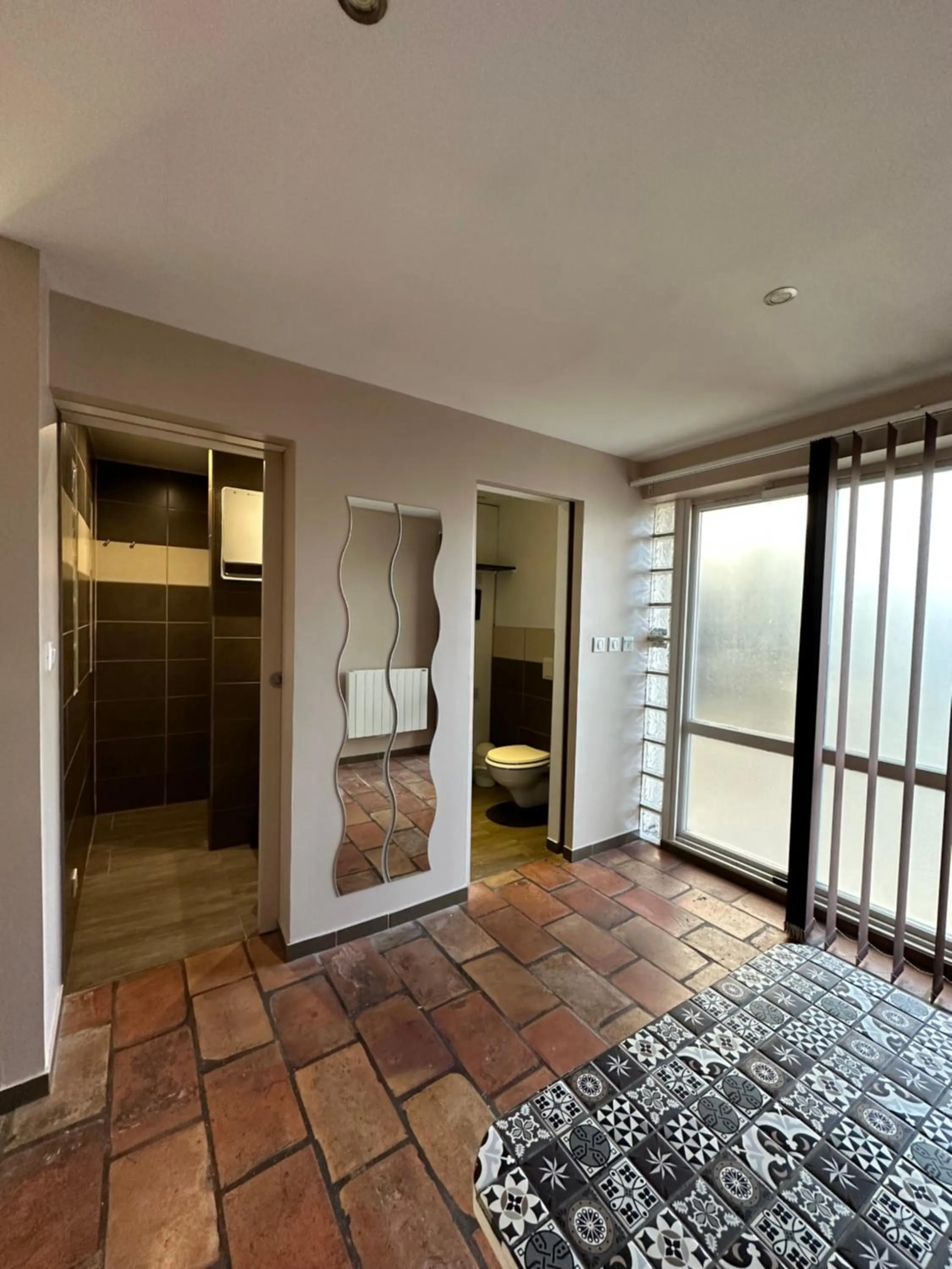 Photo of the whole room in La Chambre de l'Olivier