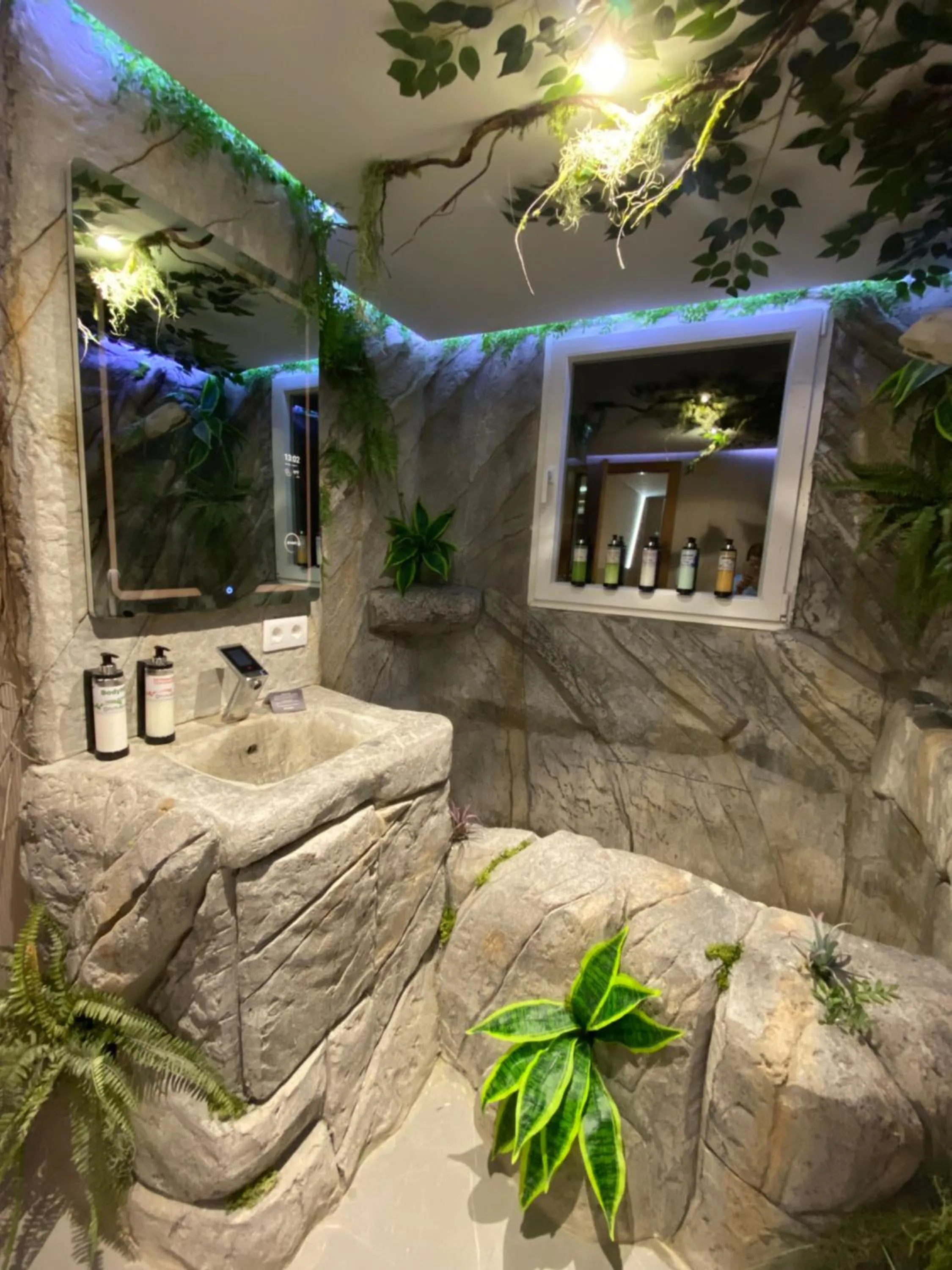 Bathroom in Futurotel Spa Garden
