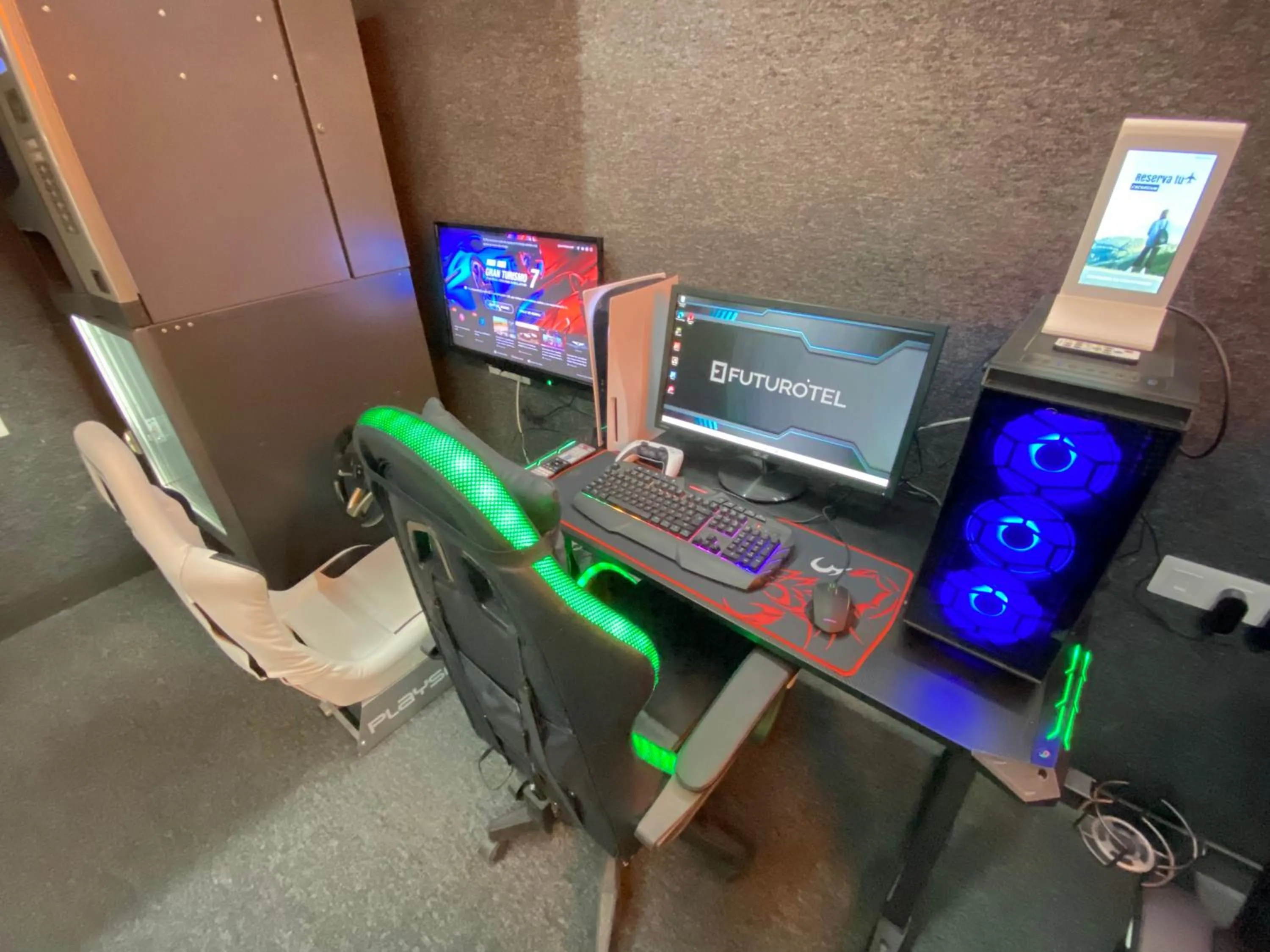 Game Room in Futurotel Spa Garden