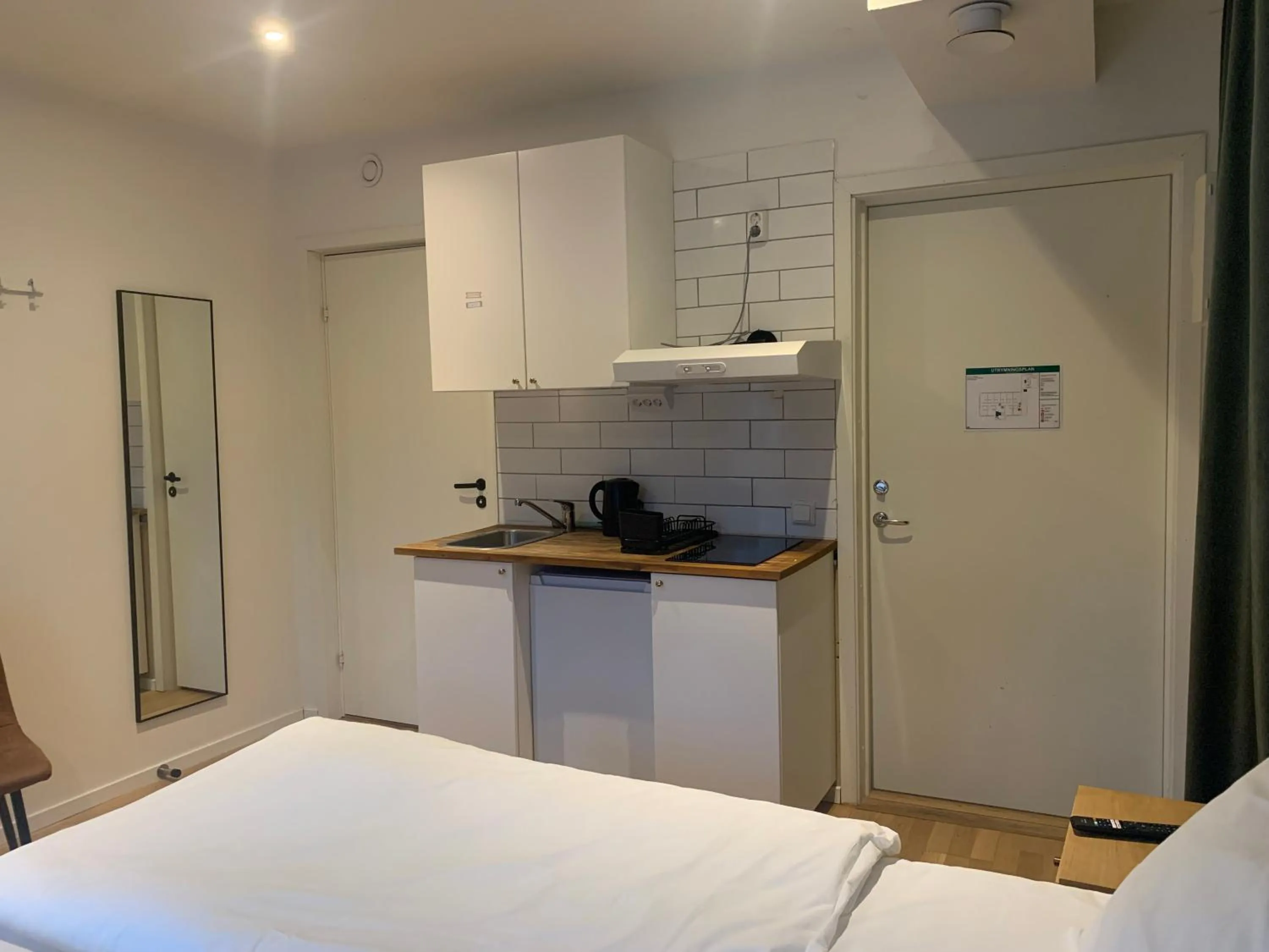 Bed in Edsviken Hotell AB