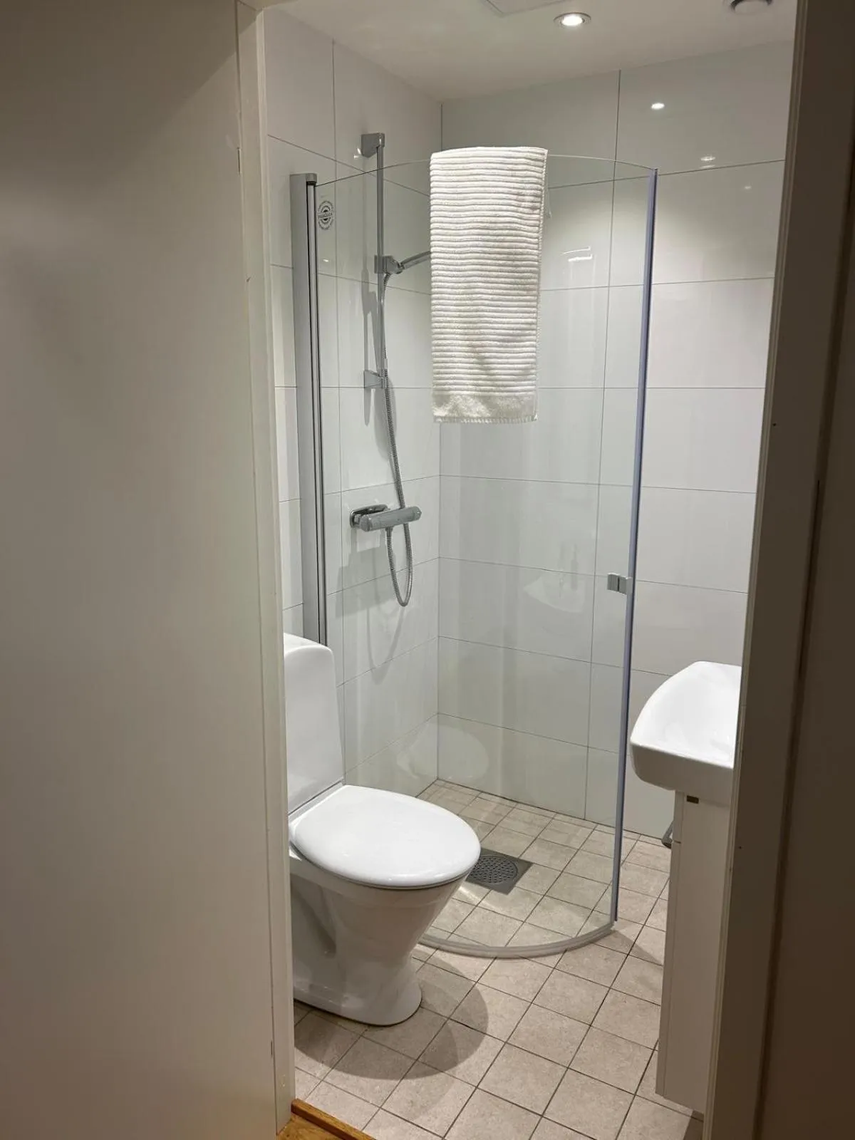 Shower in Edsviken Hotell AB