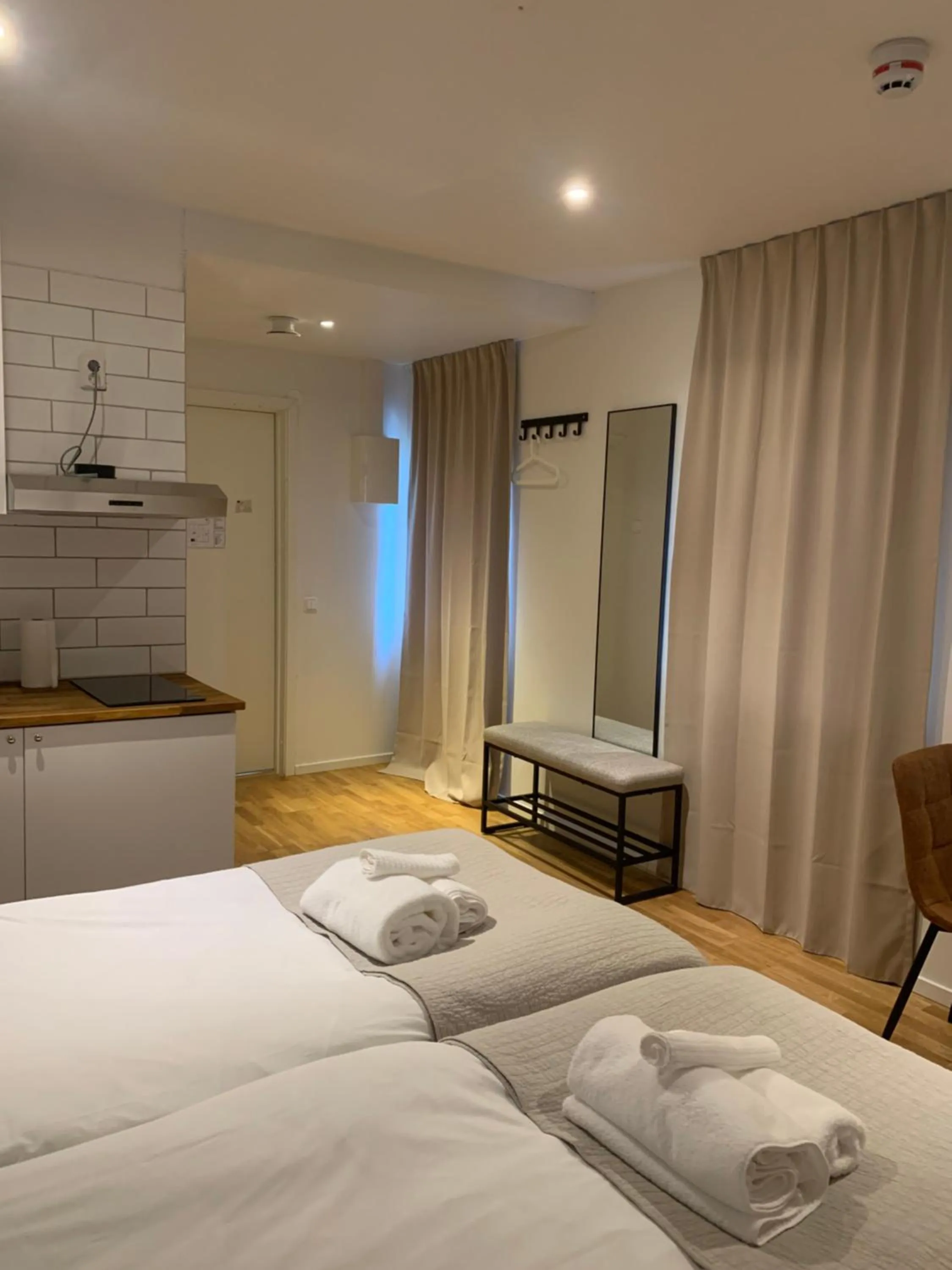 Bed in Edsviken Hotell AB