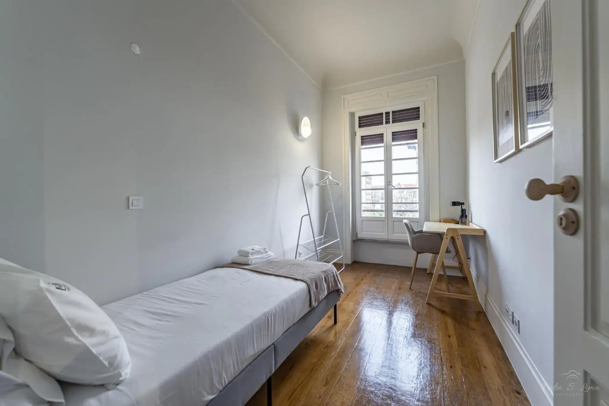 Three-Bedroom Standard Apartment in Nomad's Family - 3BDR Charming Hideouts Porto Three-Bedroom Standard Apartment in Nomad's Family - 3BDR Charming Hideouts Porto