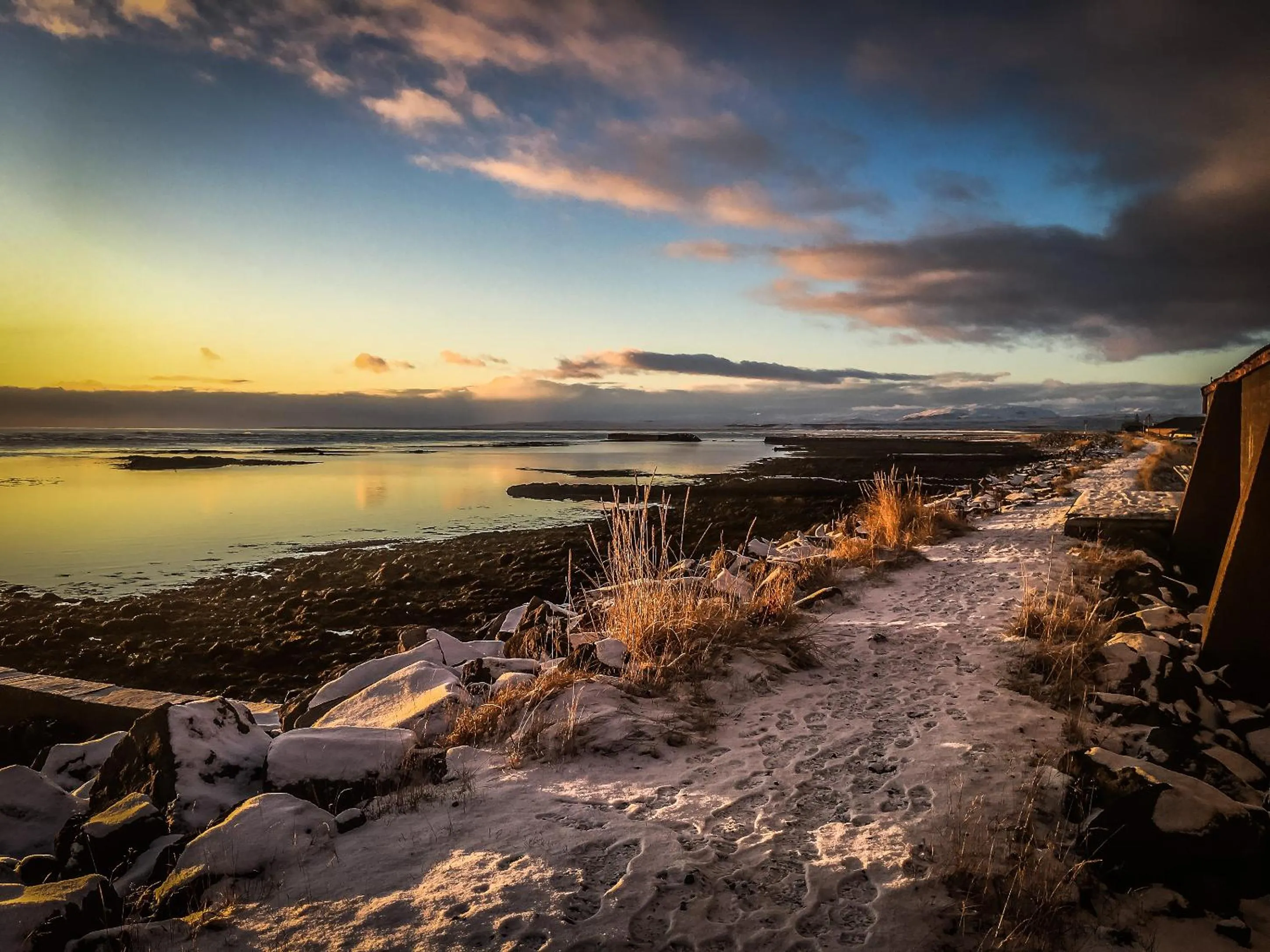 Property building in Bakki Apartments & Hostel