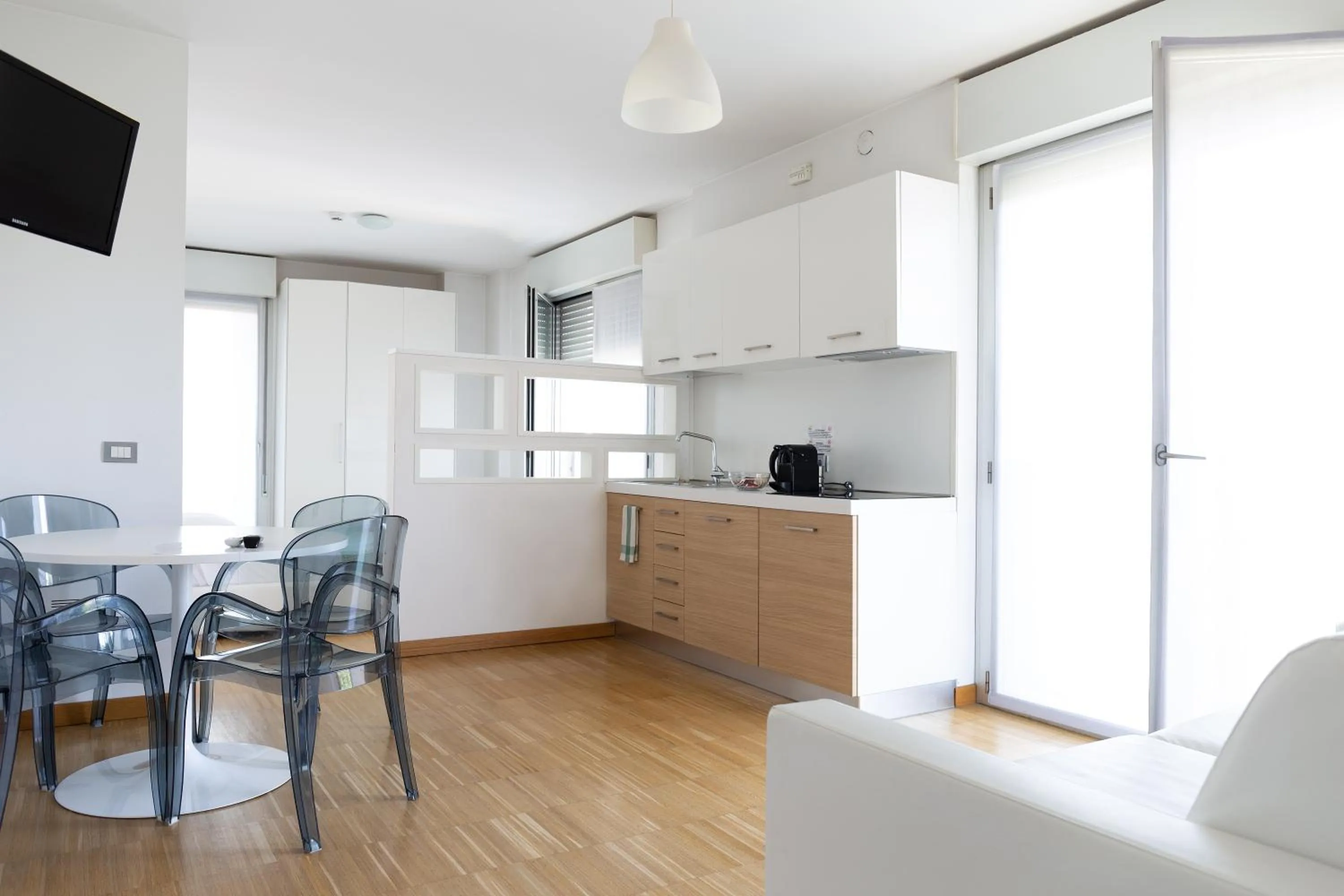 Kitchen or kitchenette in Housing32 Apartments