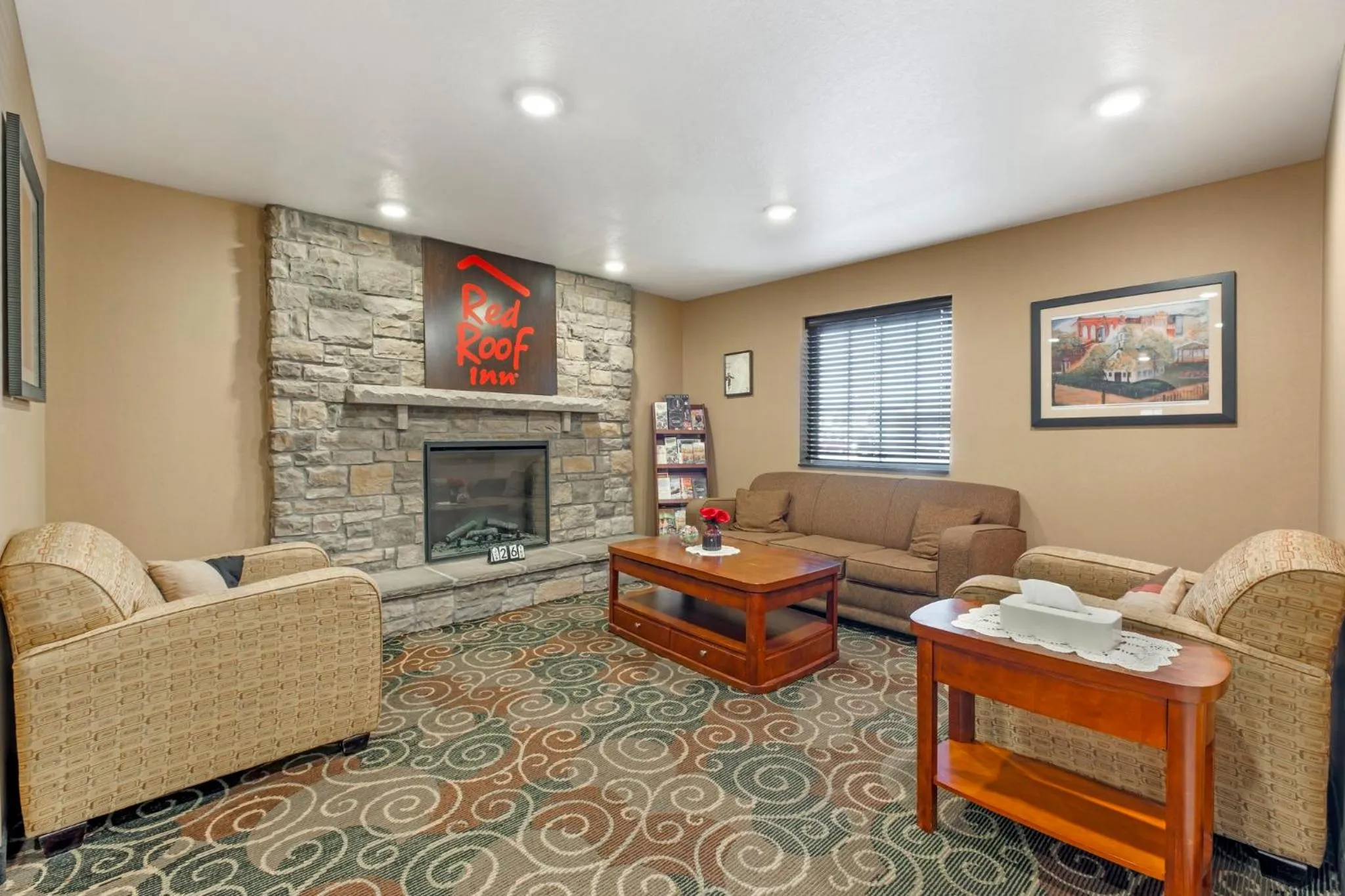 Lobby or reception in Red Roof Inn Charlestown
