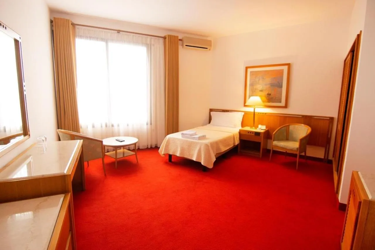 Photo of the whole room, Bed in Chateau Linza Resort