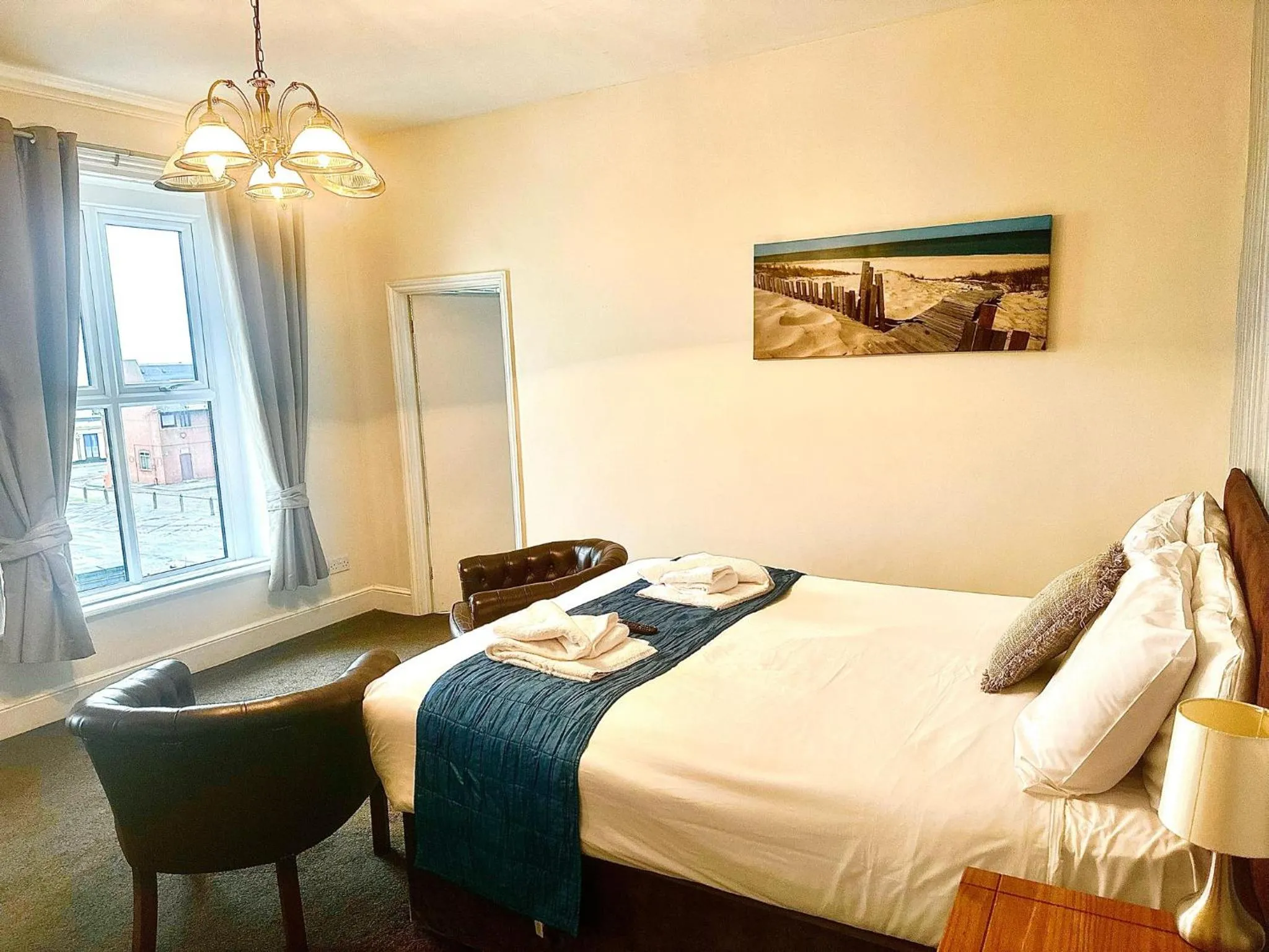 Bed in The Wash & Tope