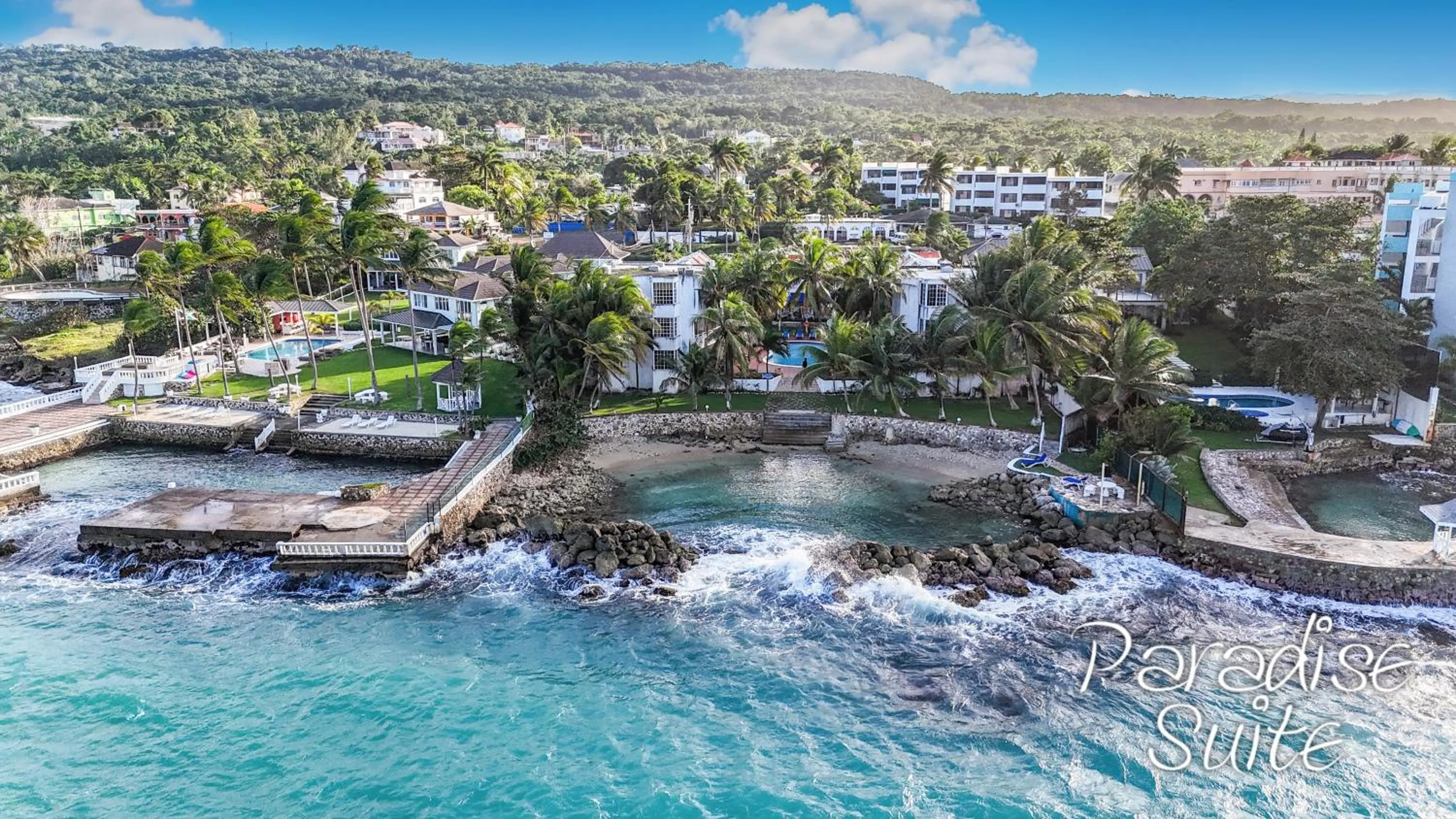 Property building in Chrisanns Paradise Suite by the Ocean - Apt#9