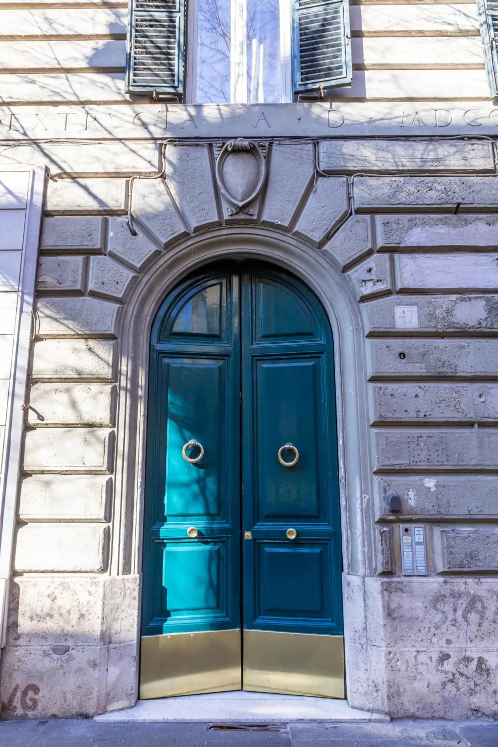 Facade/entrance in Veneto Suite Roma