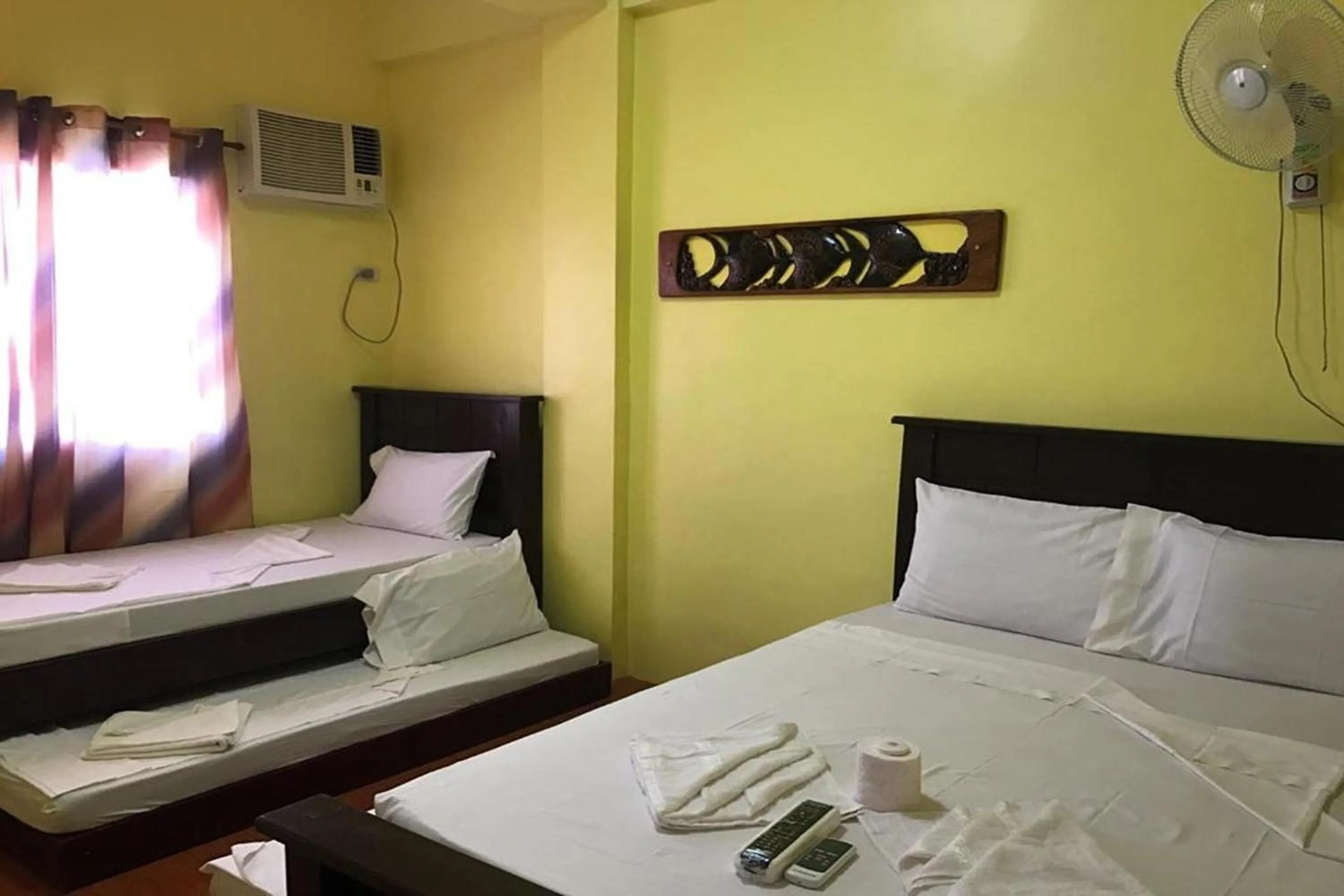 Photo of the whole room, Bed in Luis Bay Travellers Lodge Coron