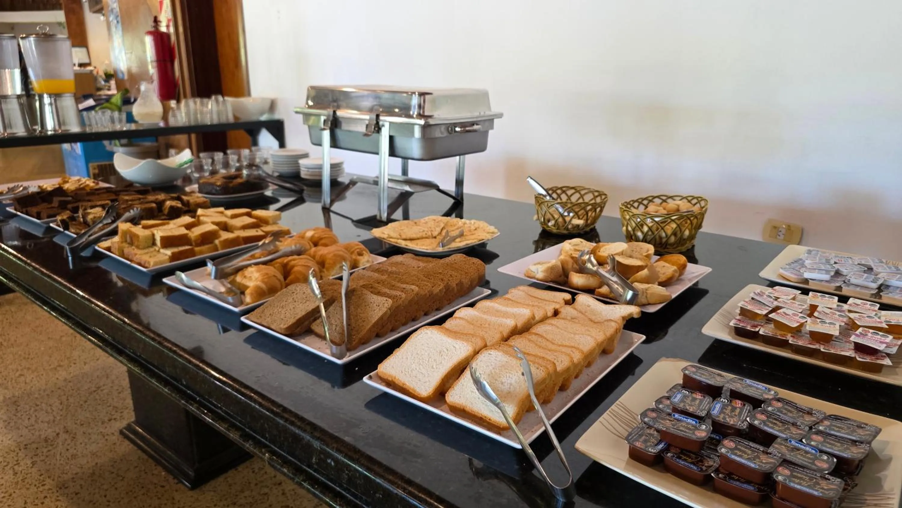 HOTEL TROPICAL IGUAZU