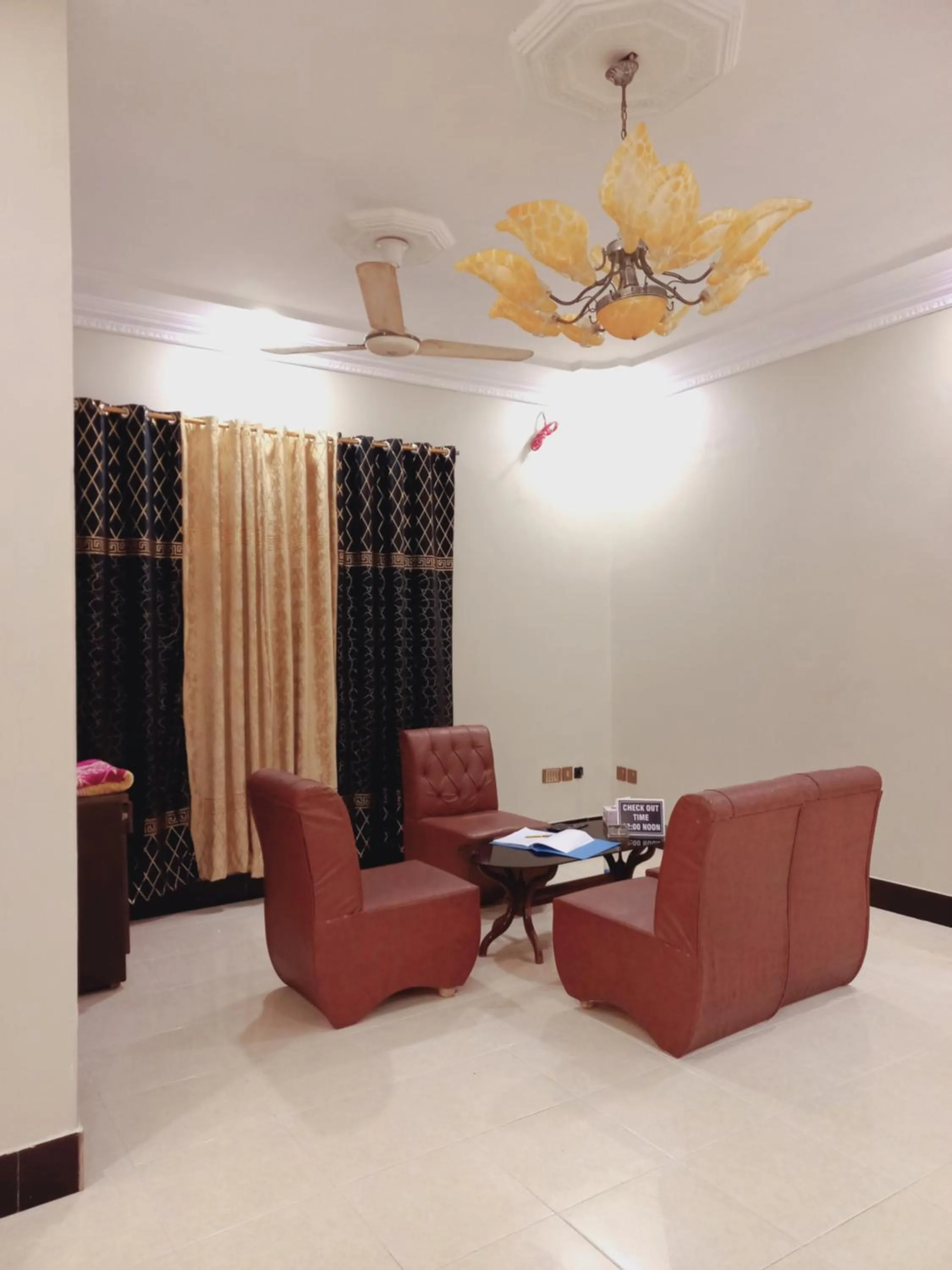 Rose Palace Guest House