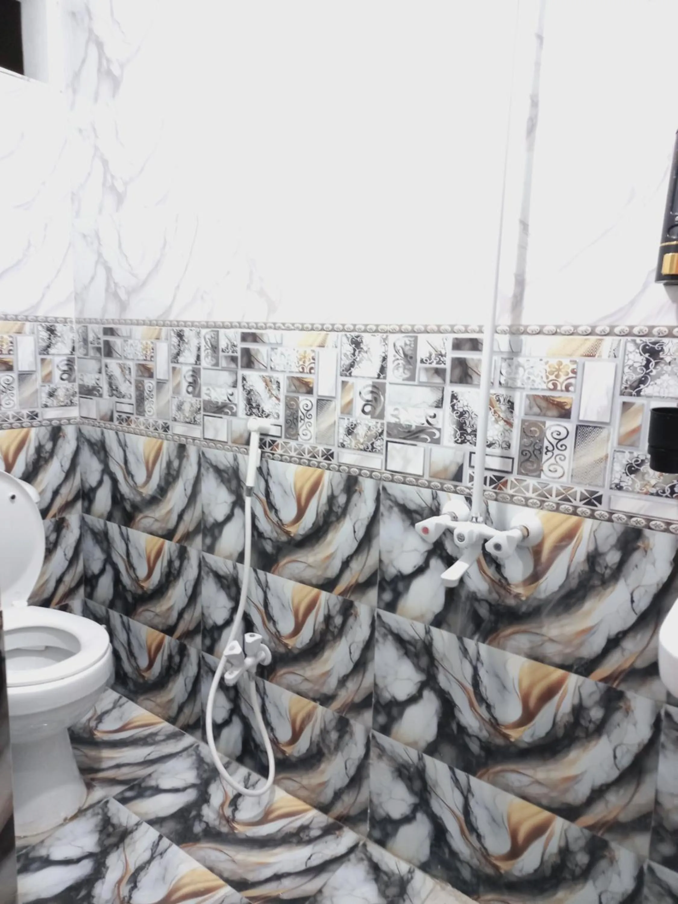 Rose Palace Guest House