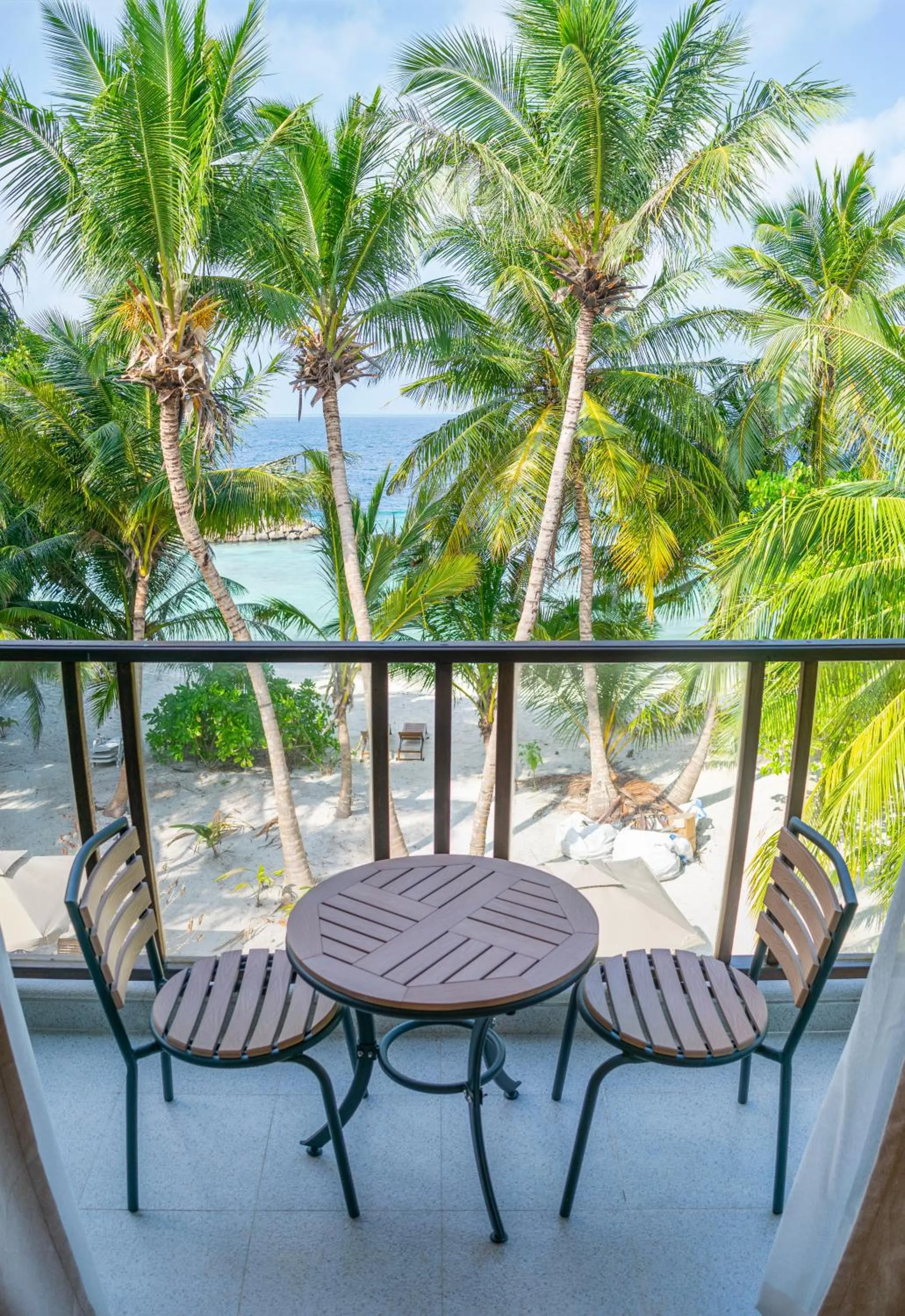 Day in Chak’z 1964 Beach