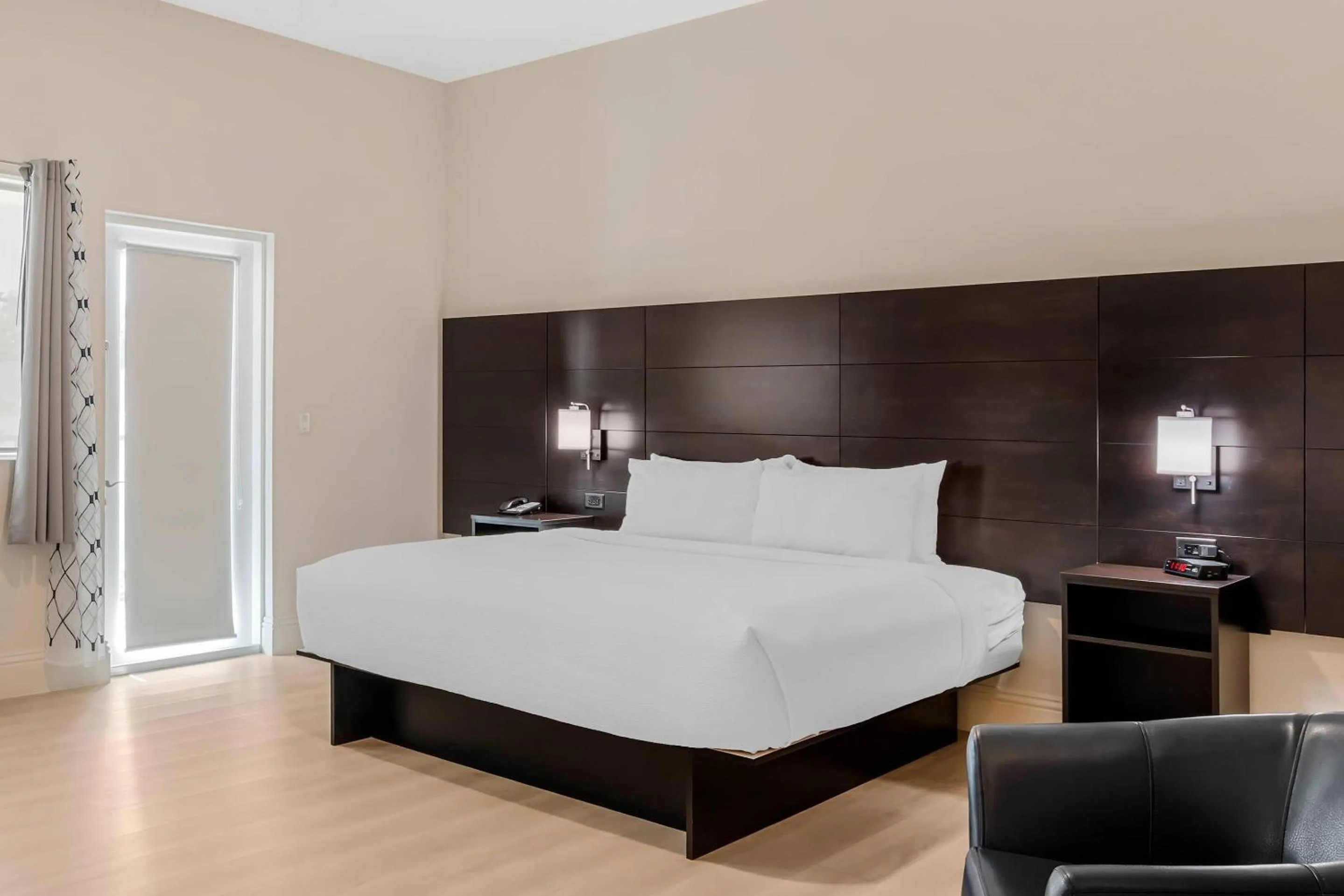 Bedroom, Bed in Grant Street Inn, an Ascend Collection Hotel