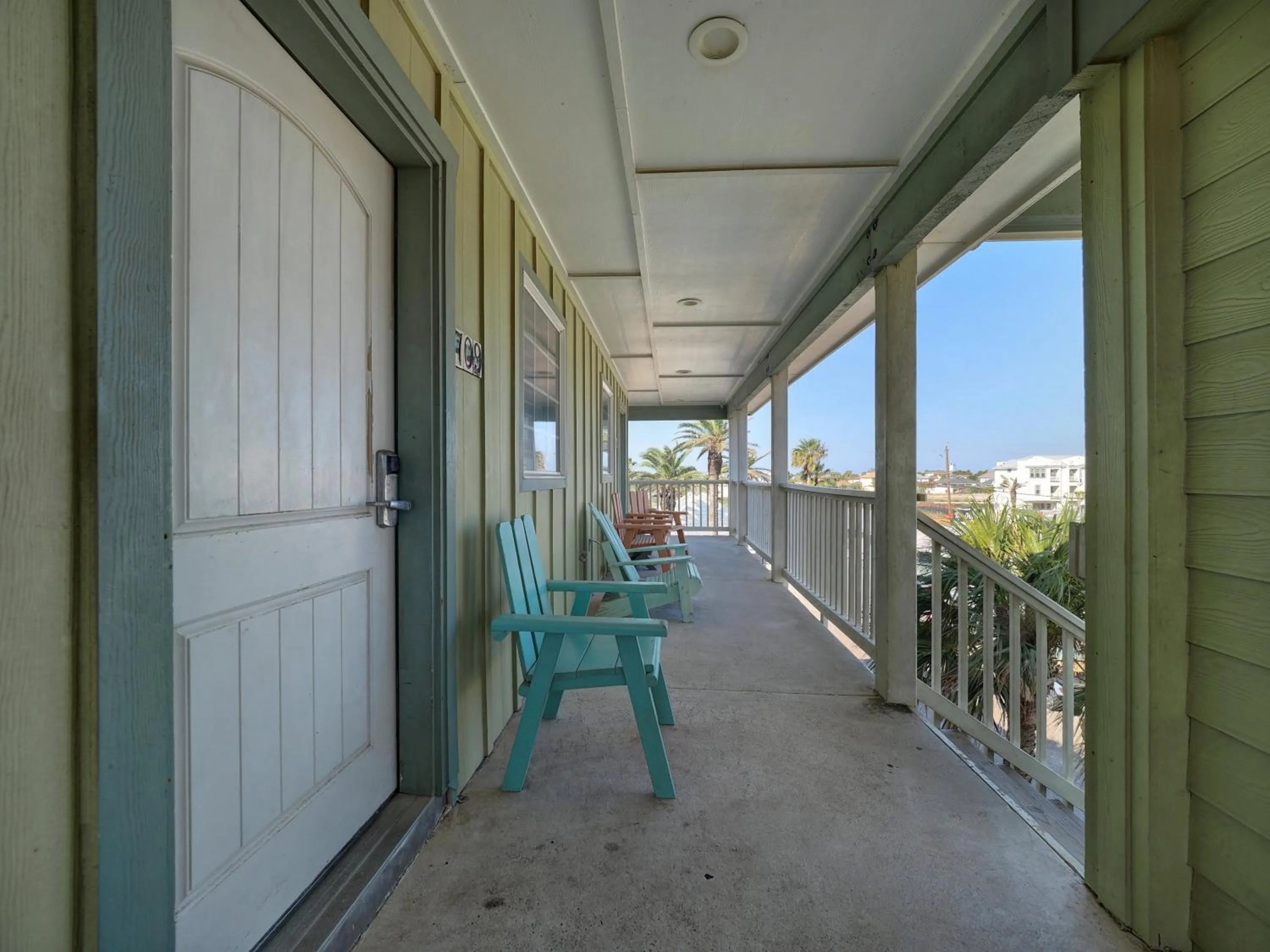 Balcony/Terrace in Seashell Village Resort near the beach with kitchens