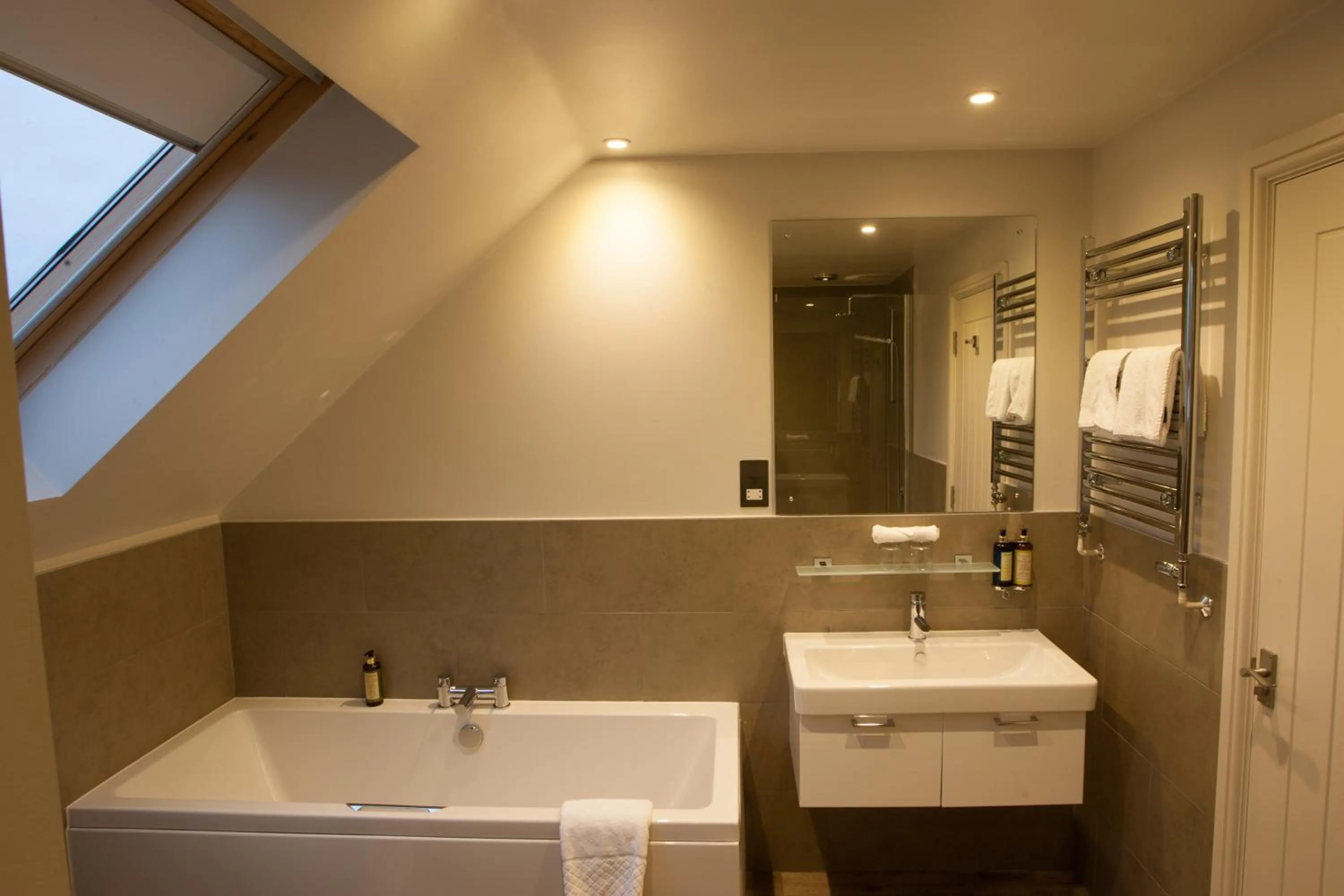 Bathroom in Stirrups Hotel