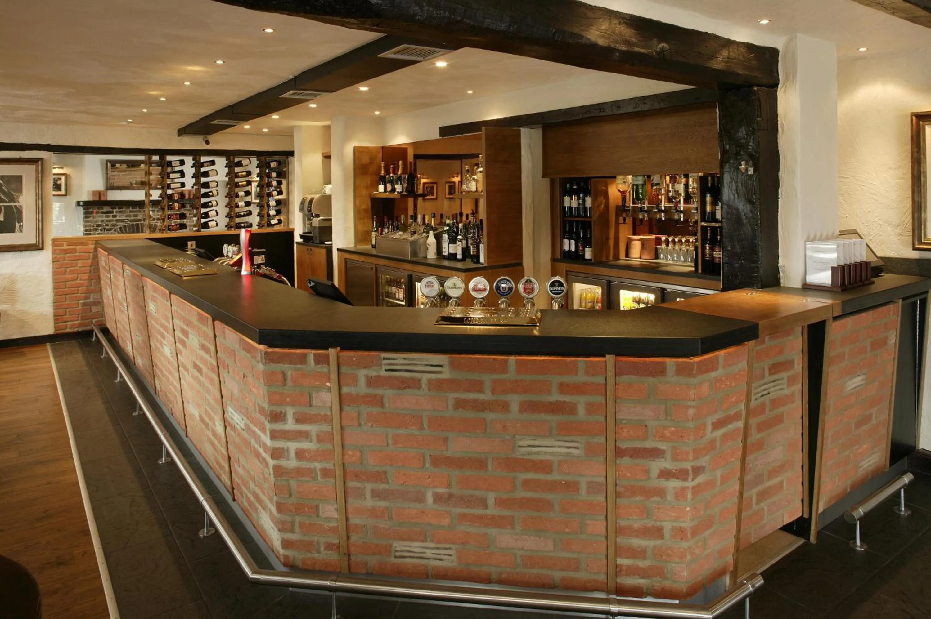 Lobby or reception in Stirrups Hotel