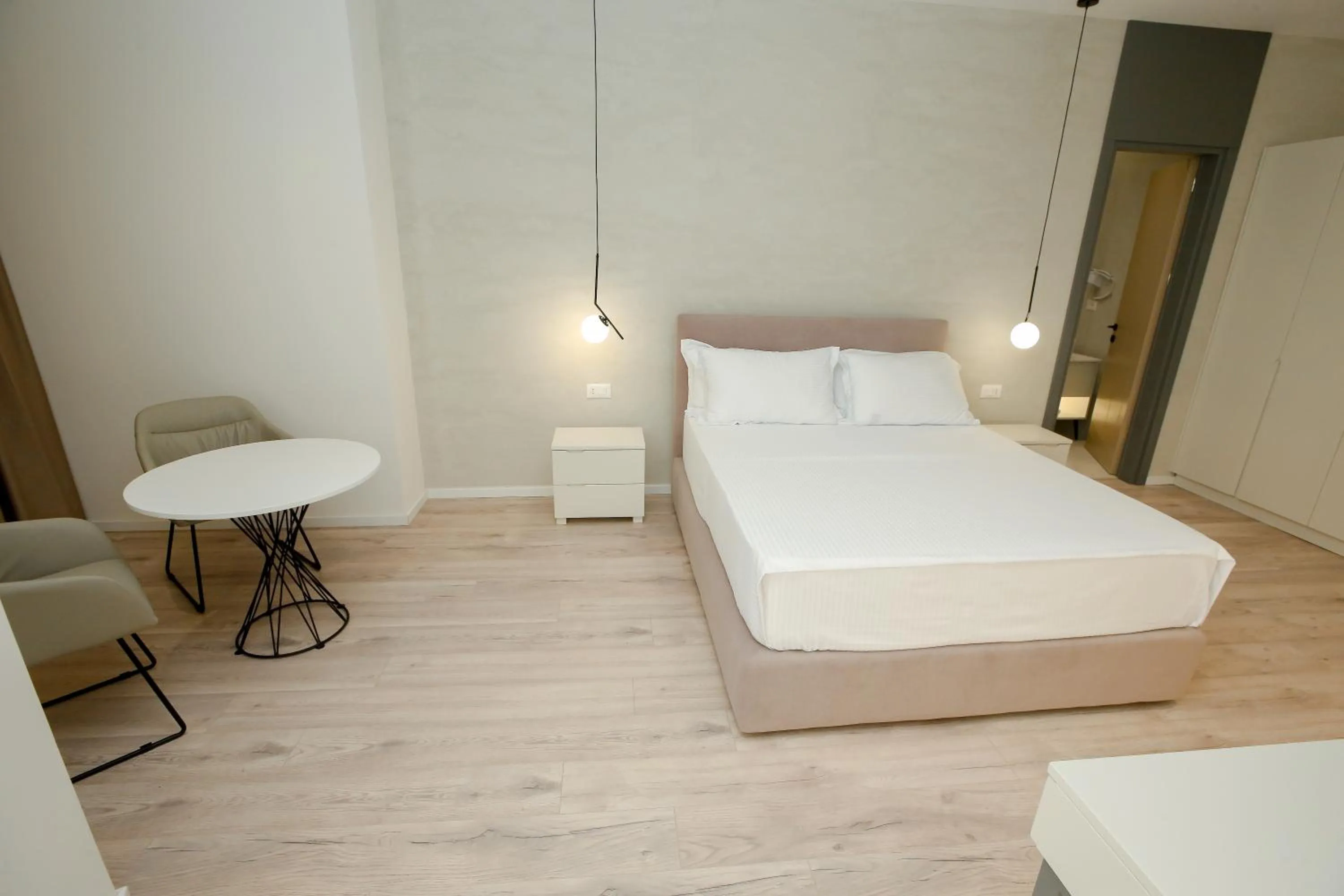 Bed in NÓS Luxury Rooms Shkoder