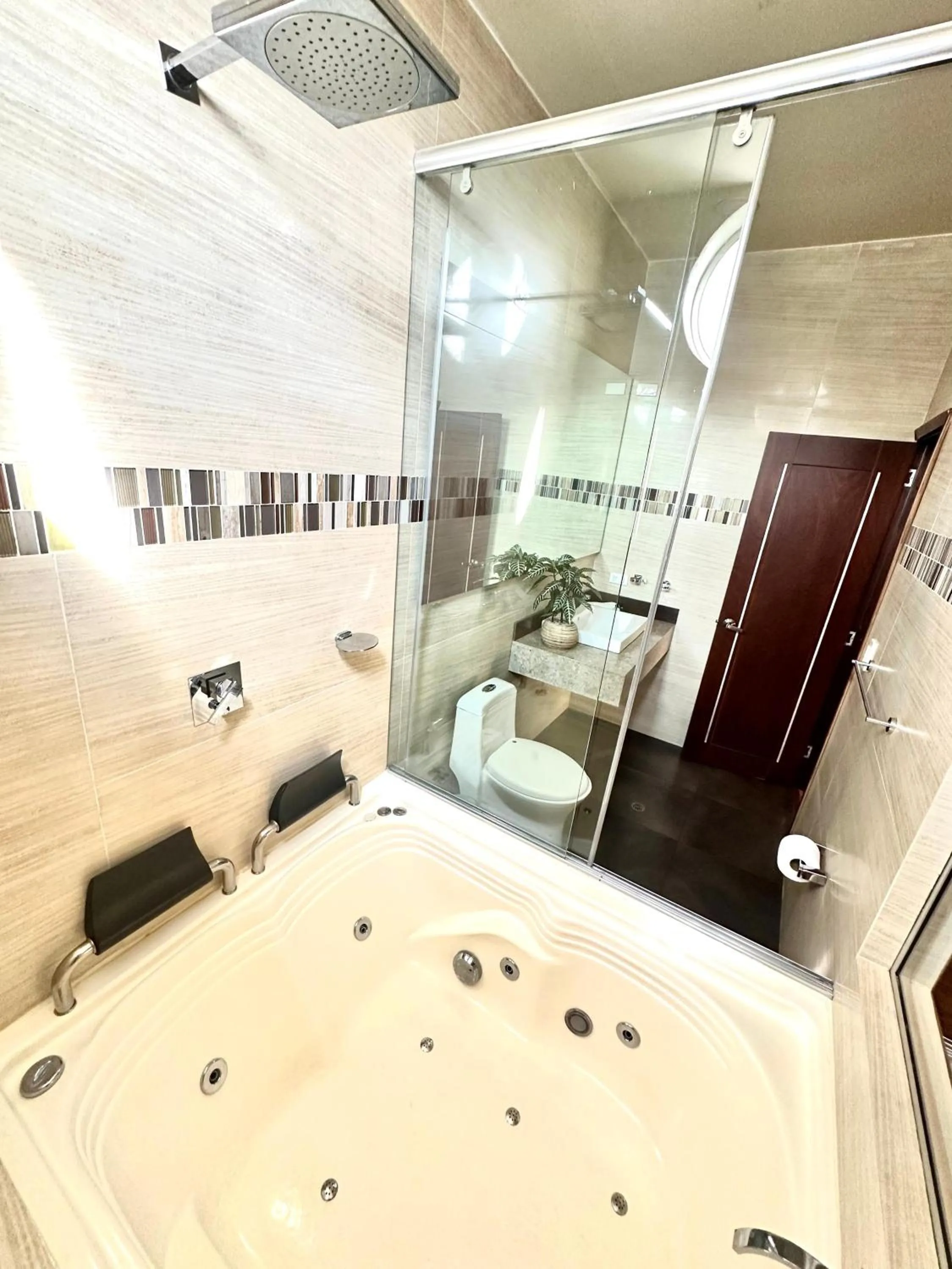 Bathroom in HOTEL SHERIDAN BOGOTA