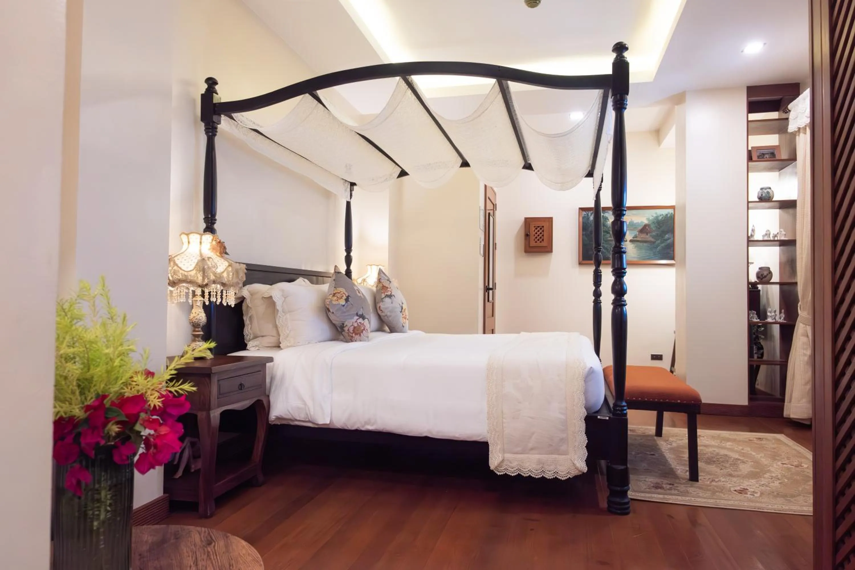 Bed in Nawa Wellness