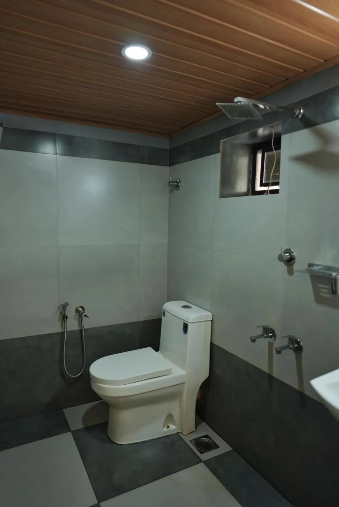 Bathroom in Kovilakam Achutham