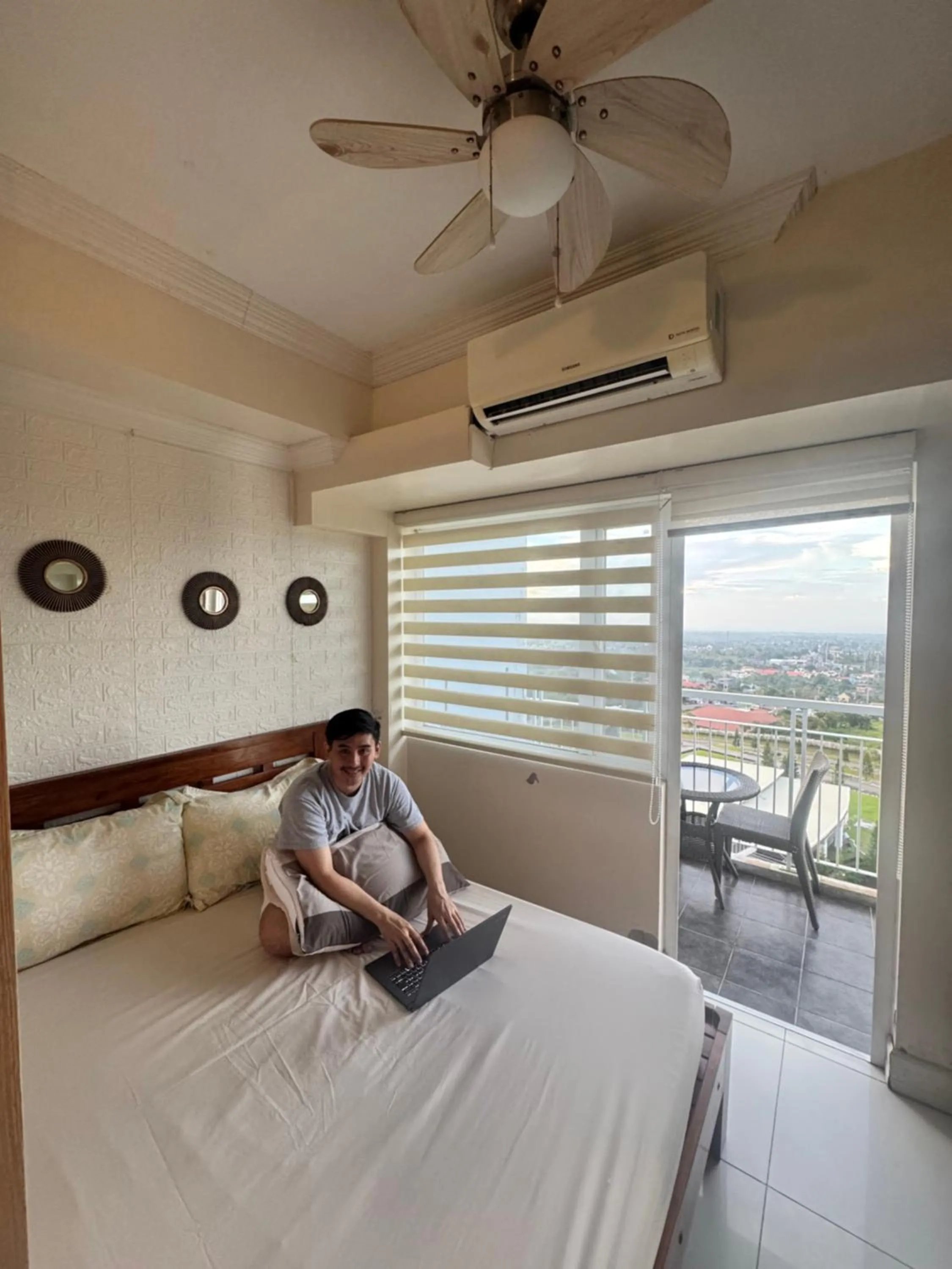 Bed in JT Tagaytay Suites