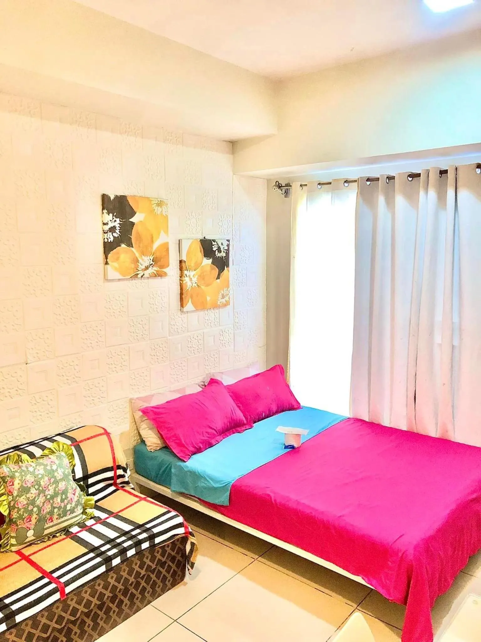 Bed in JT Tagaytay Suites