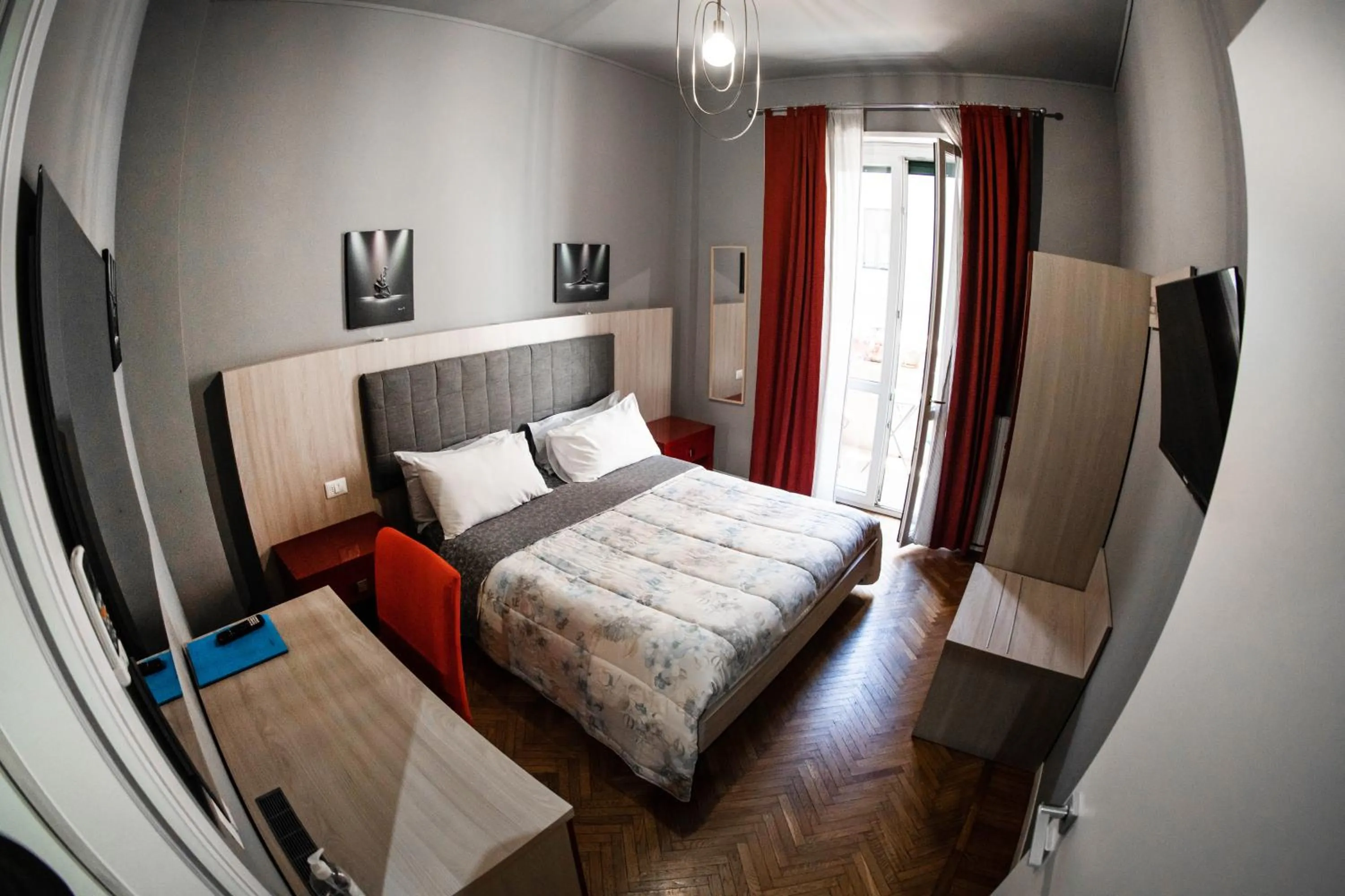 Photo of the whole room, Bed in La Residenza Isabella