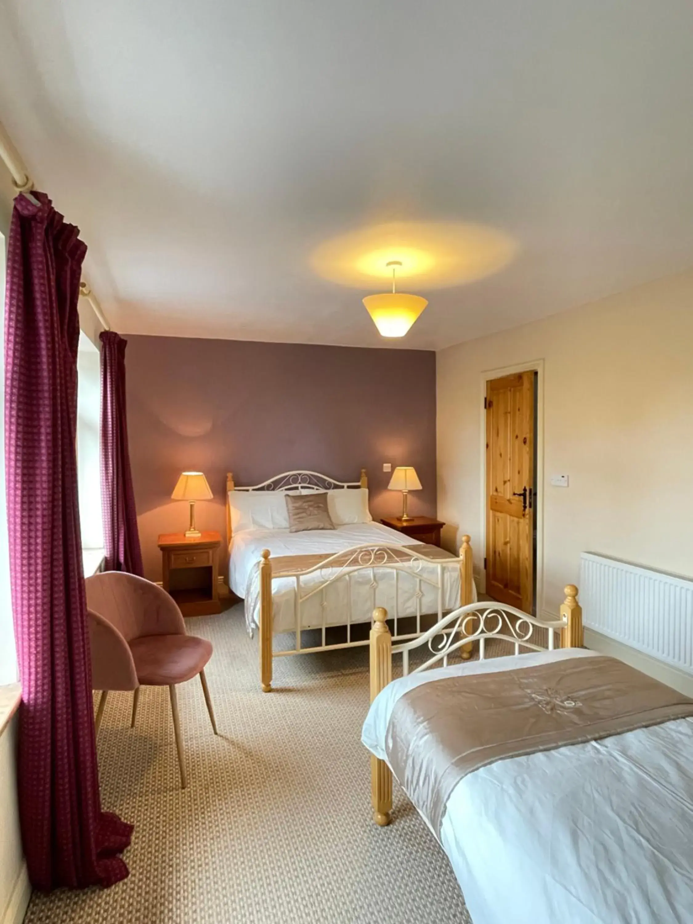 Luxury Triple Room - single occupancy in Deerbrook House B&B Luxury Triple Room - single occupancy in Deerbrook House B&B