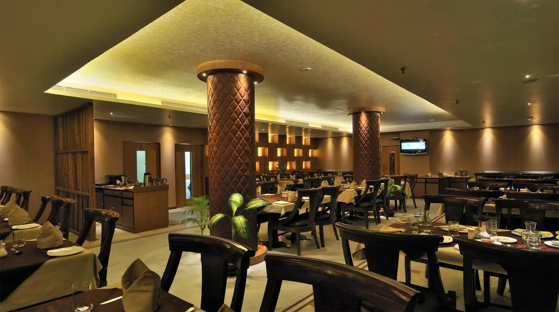 Restaurant/places to eat in Hotel The Sojourn