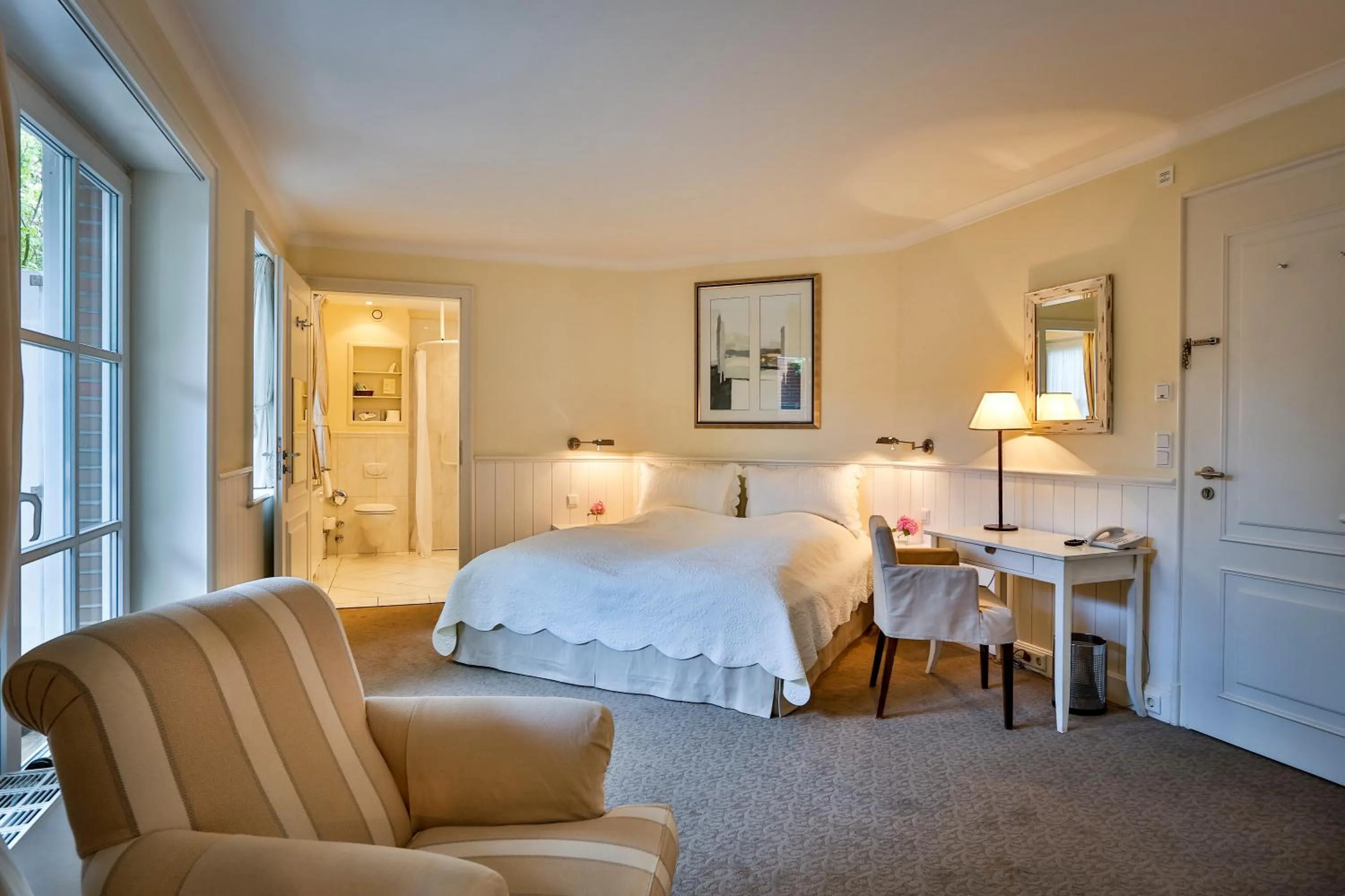 Bedroom, Bed in Hotel und Restaurant Jörg Müller