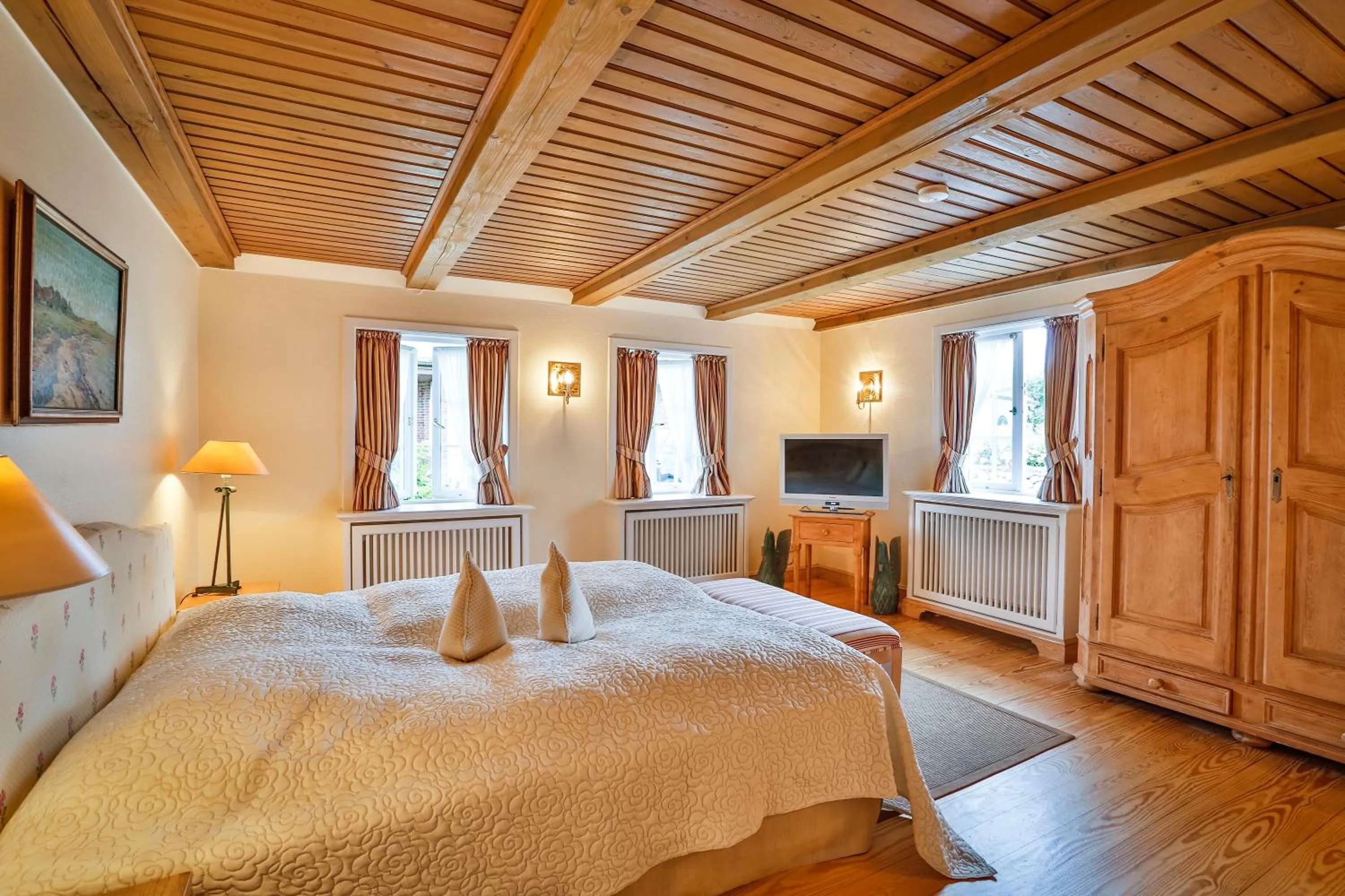 Bedroom, Bed in Hotel und Restaurant Jörg Müller