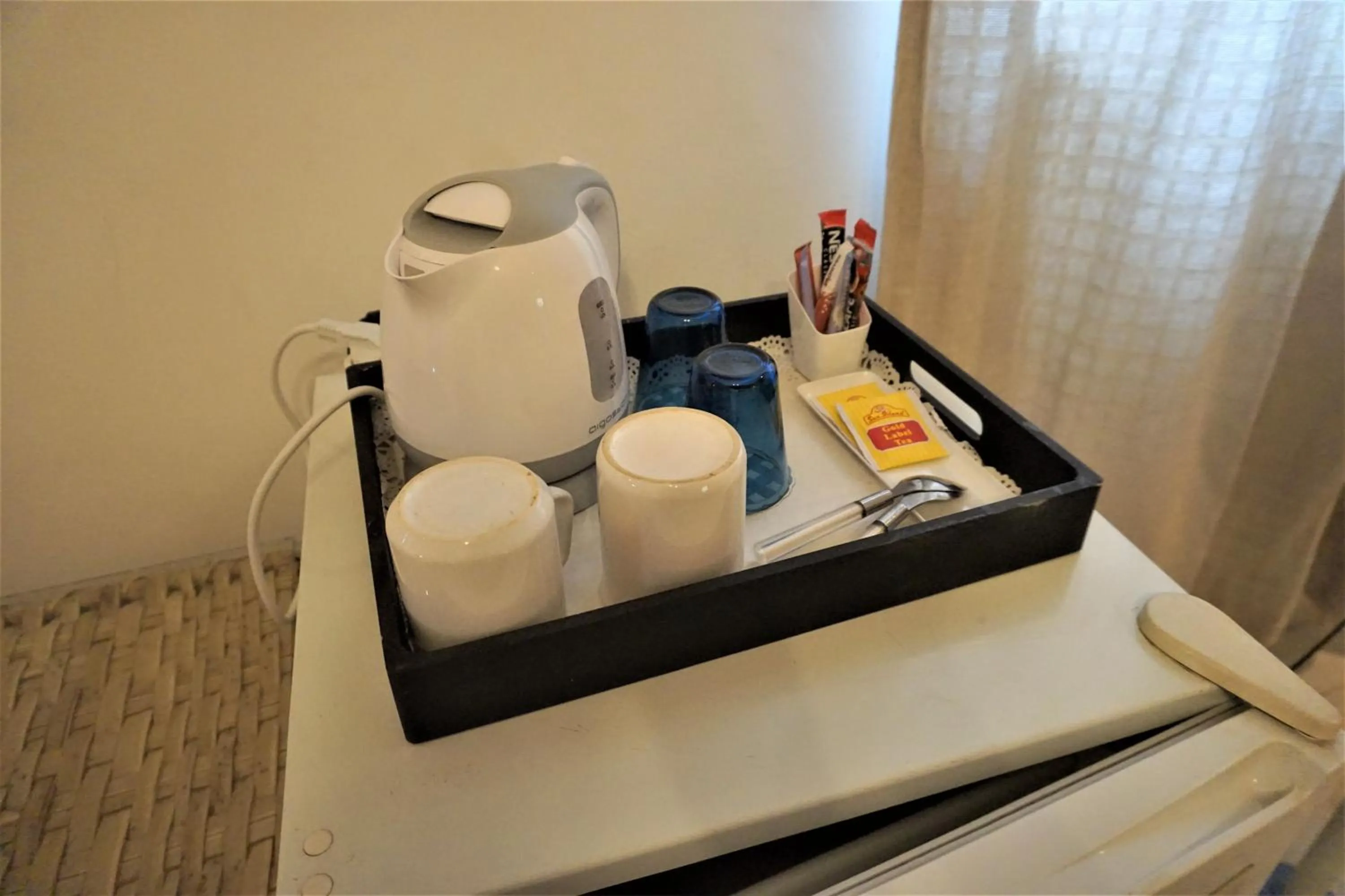 Coffee/tea facilities in B & B Villa Calliandra