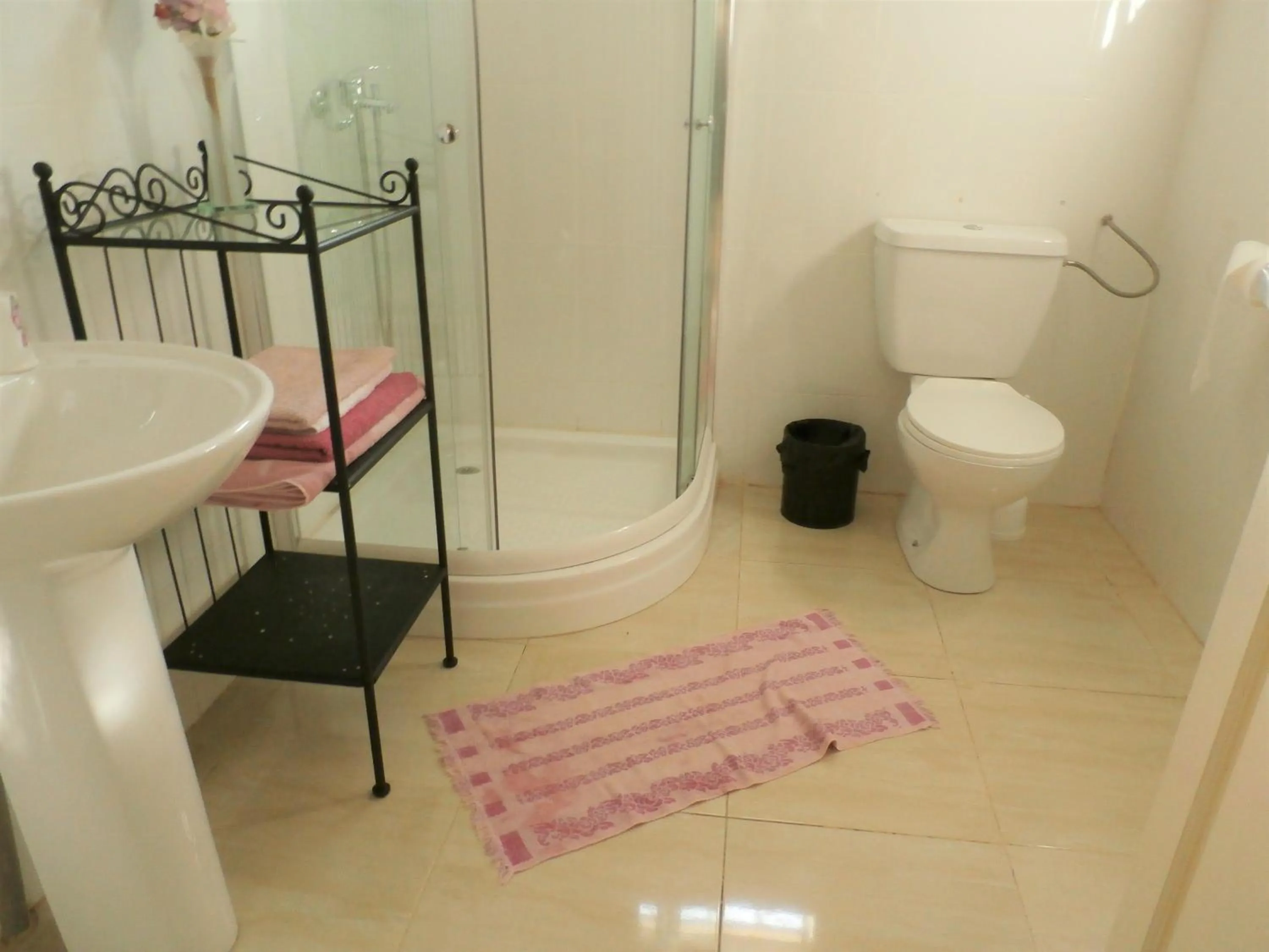 Bathroom in B & B Villa Calliandra
