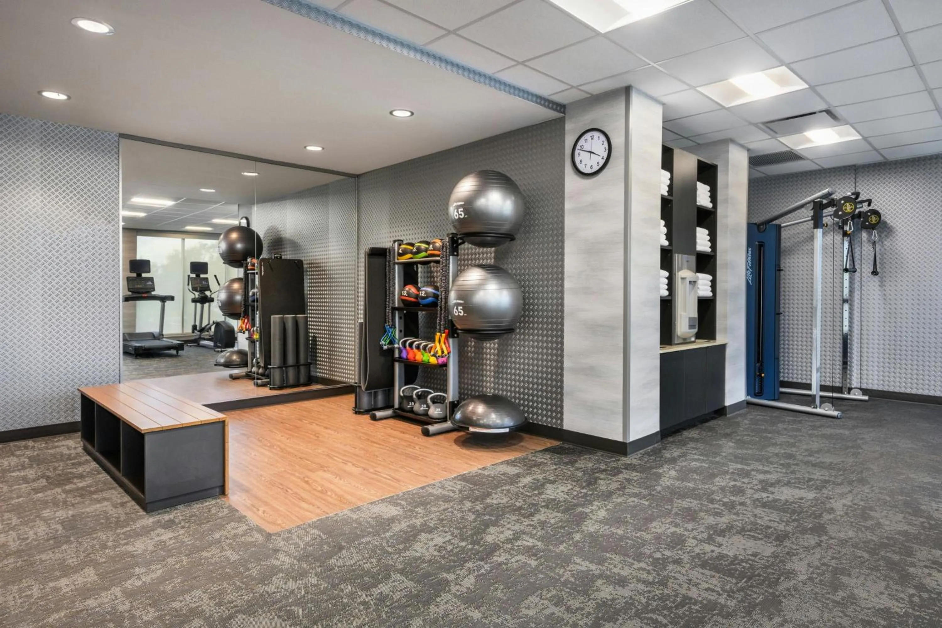 Fitness centre/facilities in Fairfield by Marriott Inn & Suites Orlando at Millenia