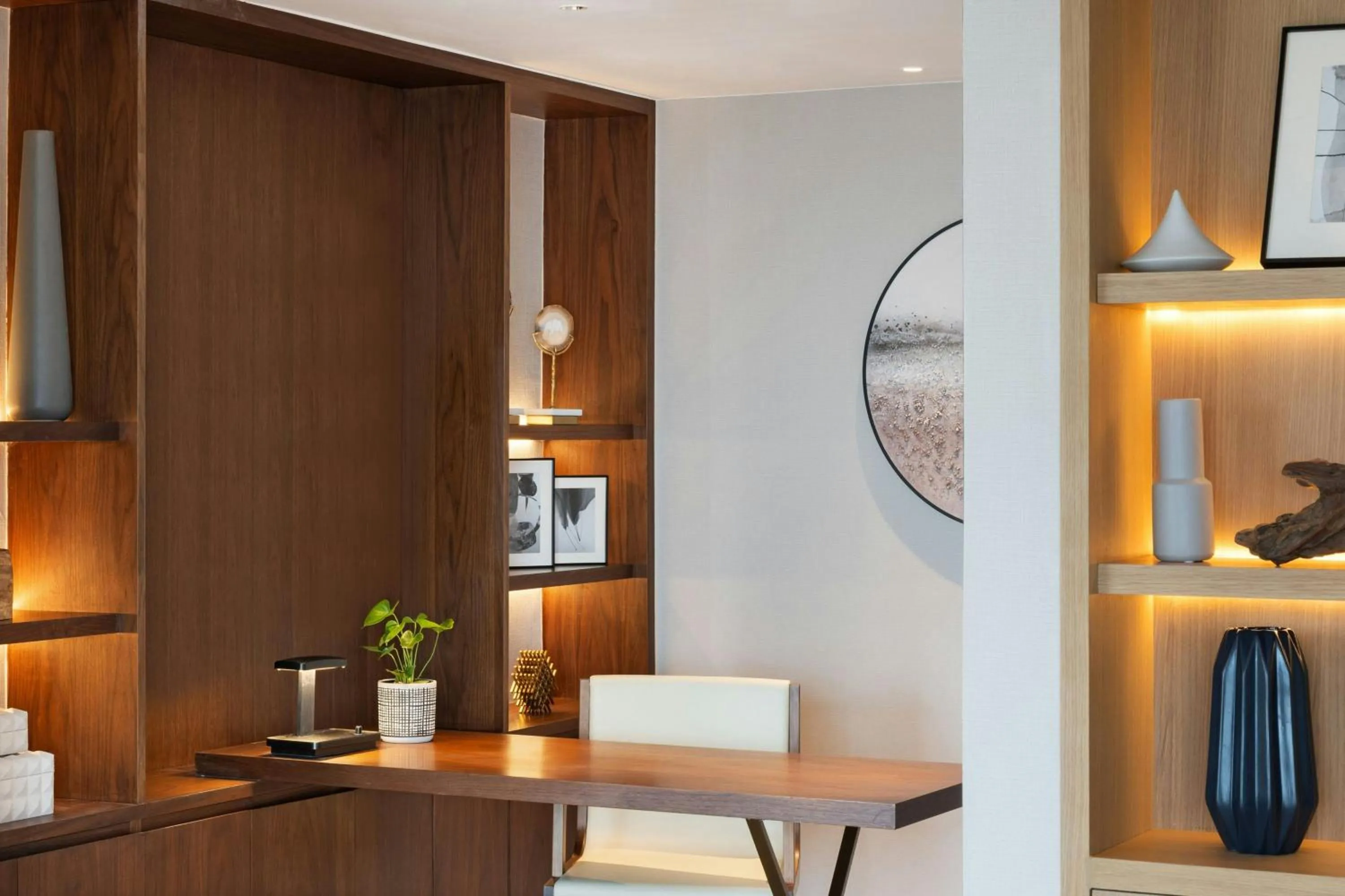 Photo of the whole room in JW Marriott Hotel Nairobi