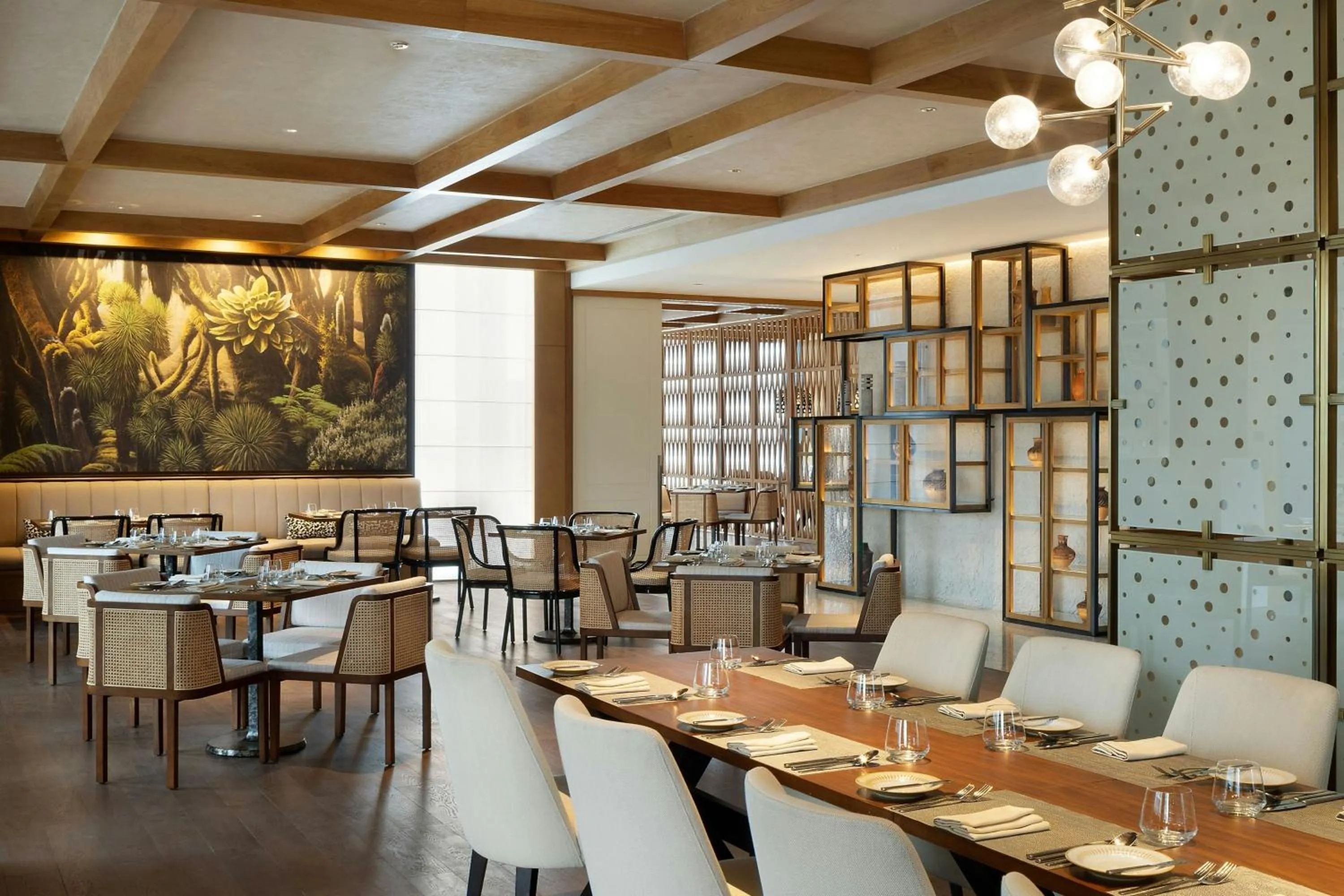 Restaurant/places to eat in JW Marriott Hotel Nairobi