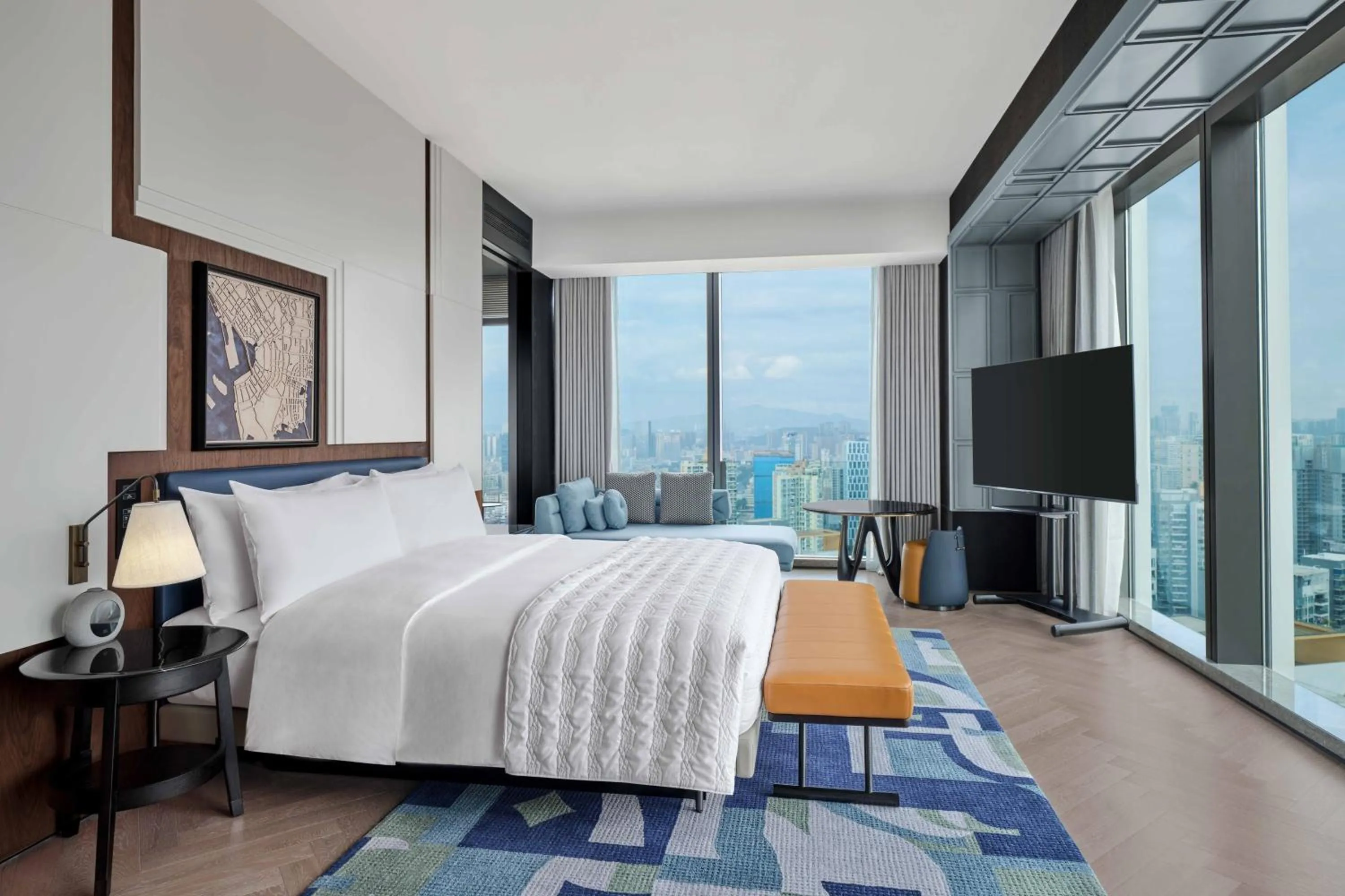 Bedroom, Bed in Le Meridien Shenzhen, Bao'an