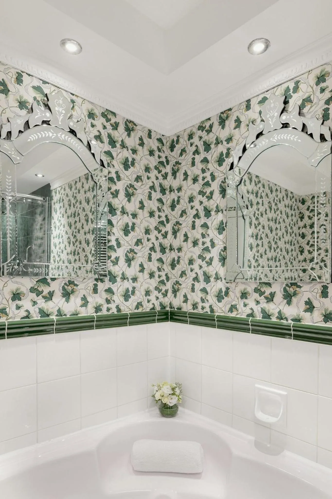 Spa and wellness centre/facilities in The Chesterfield Mayfair