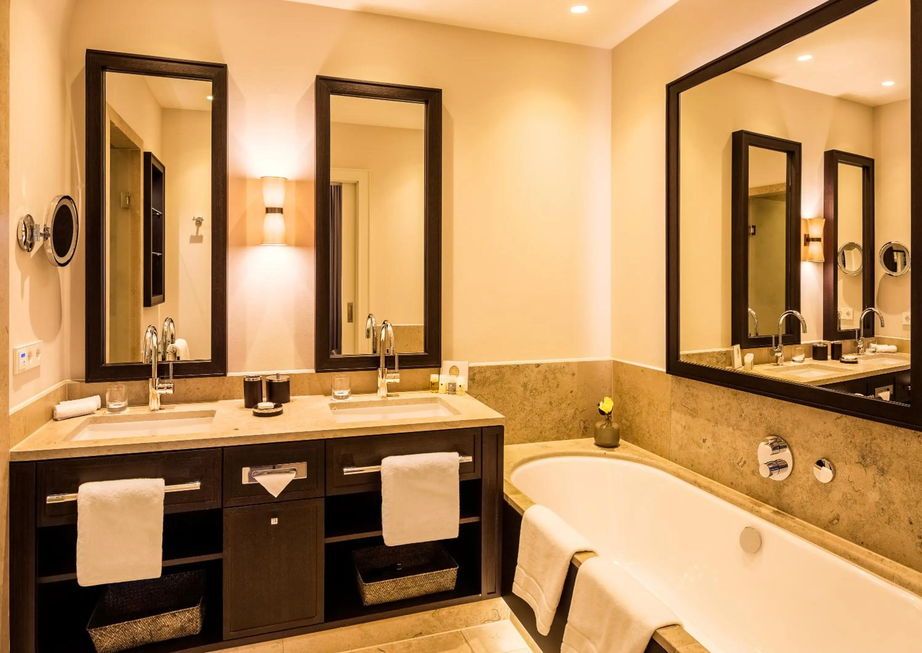 Photo of the whole room in Severin's Resort & Spa