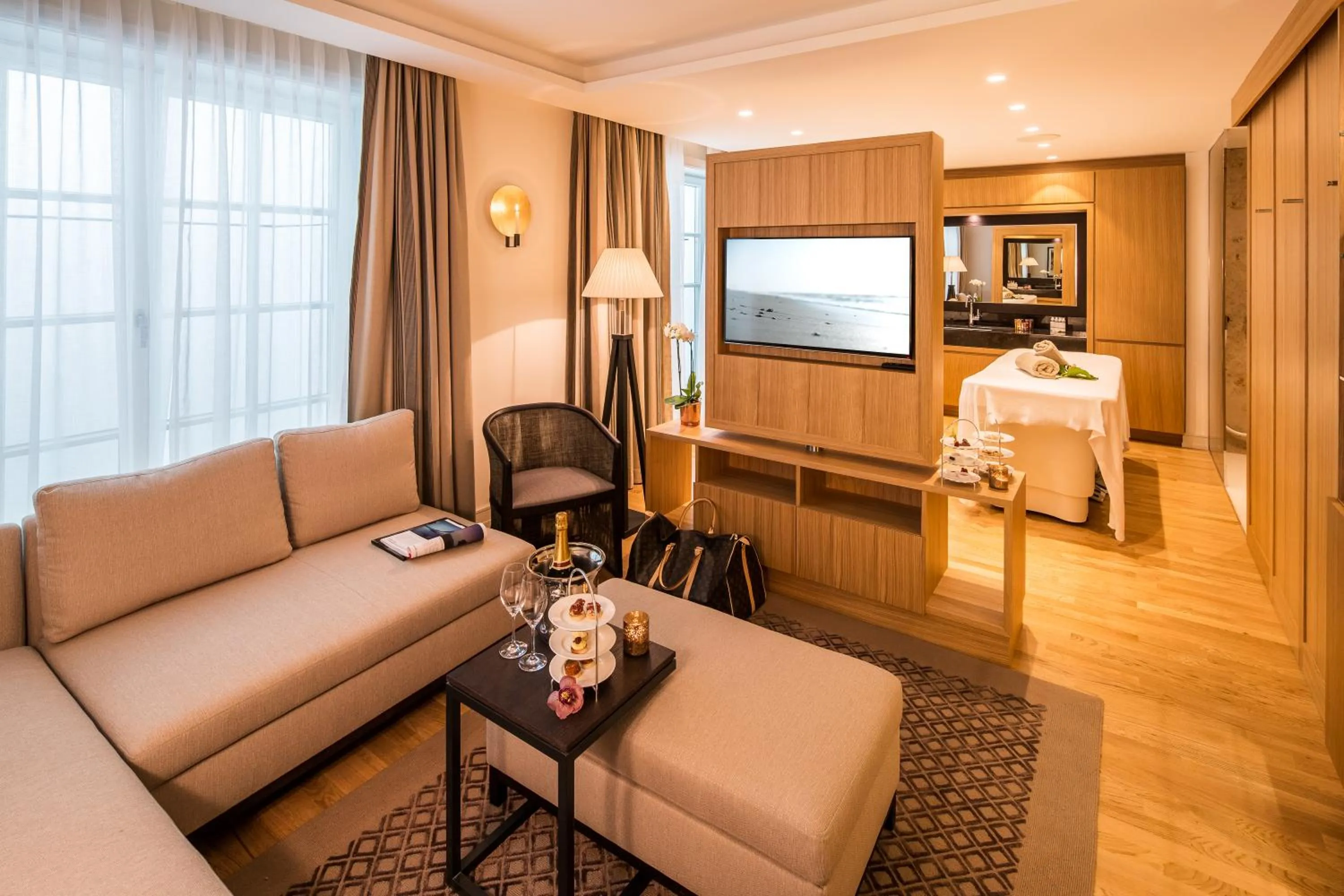 Seating area in Severin's Resort & Spa