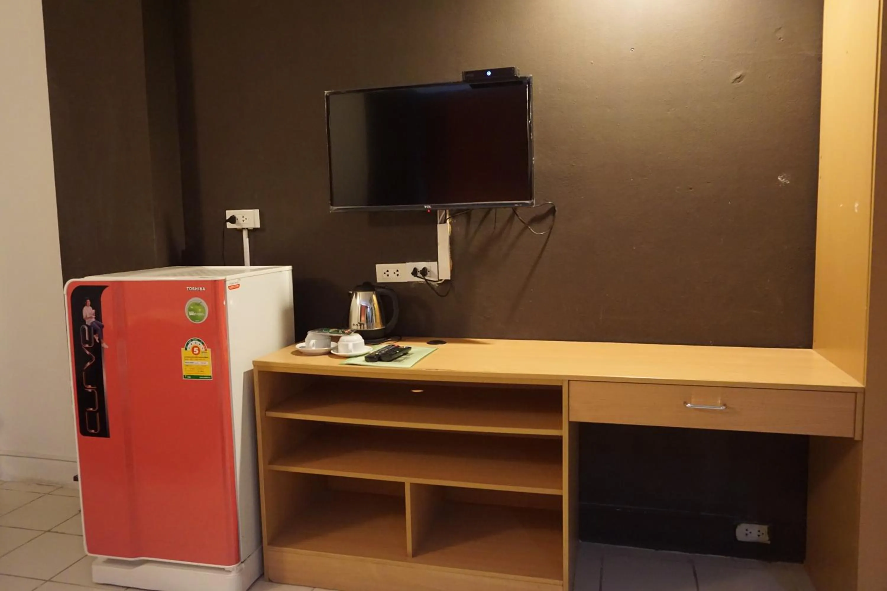 Area and facilities in Bangkok Travel Suites Hotel