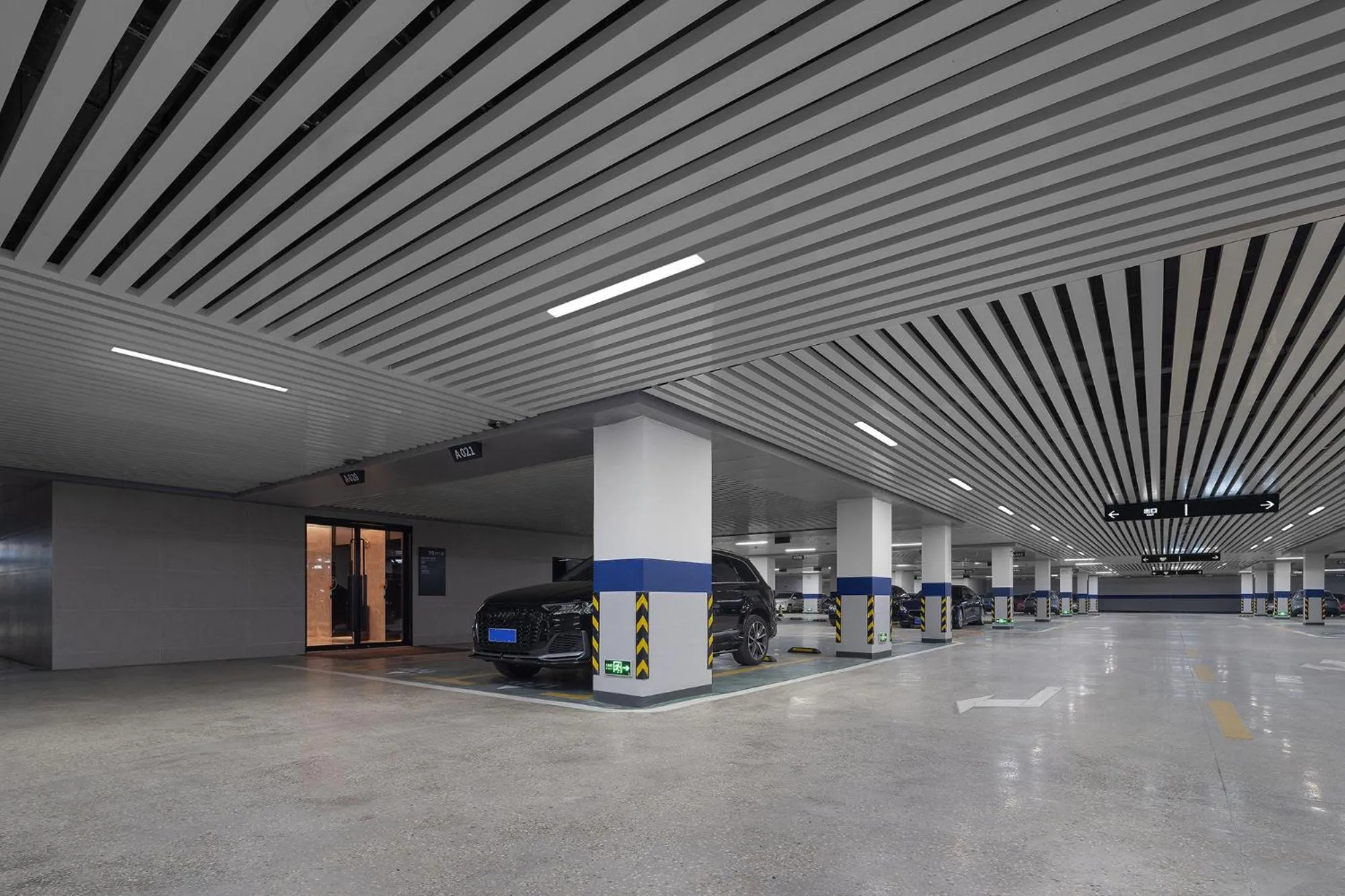 Parking in voco Changsha Airport by IHG