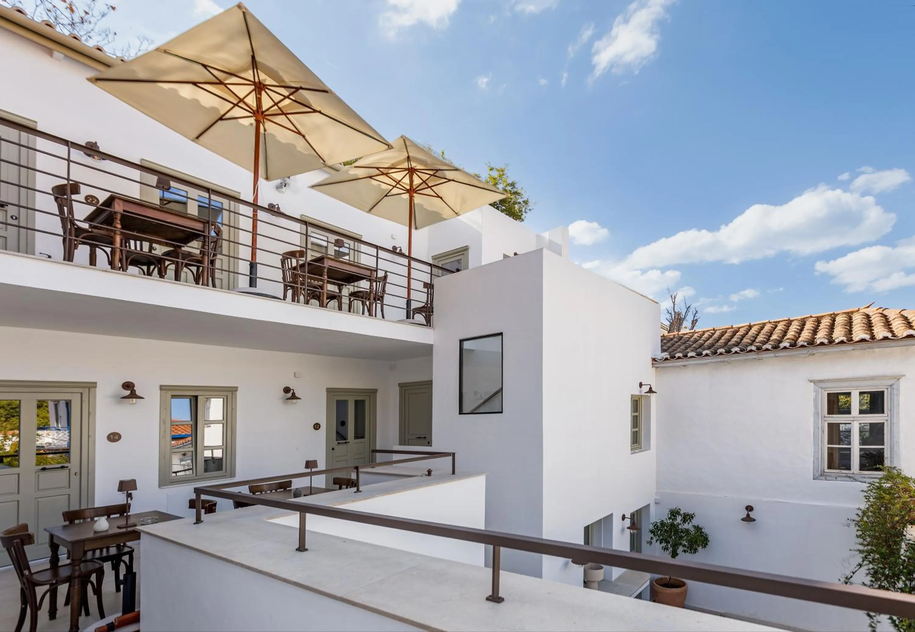 Property building in Maison Muse