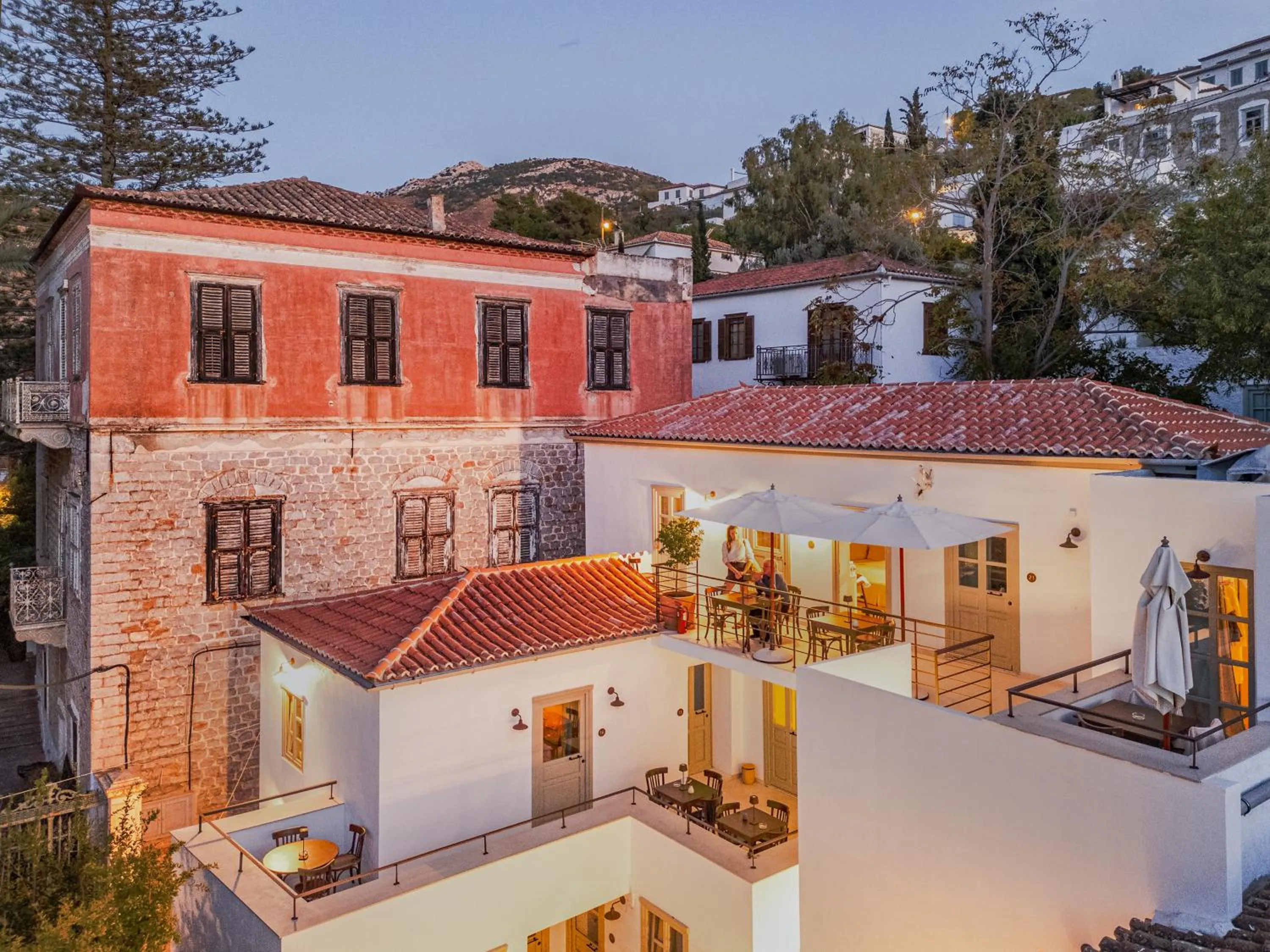 Property building in Maison Muse