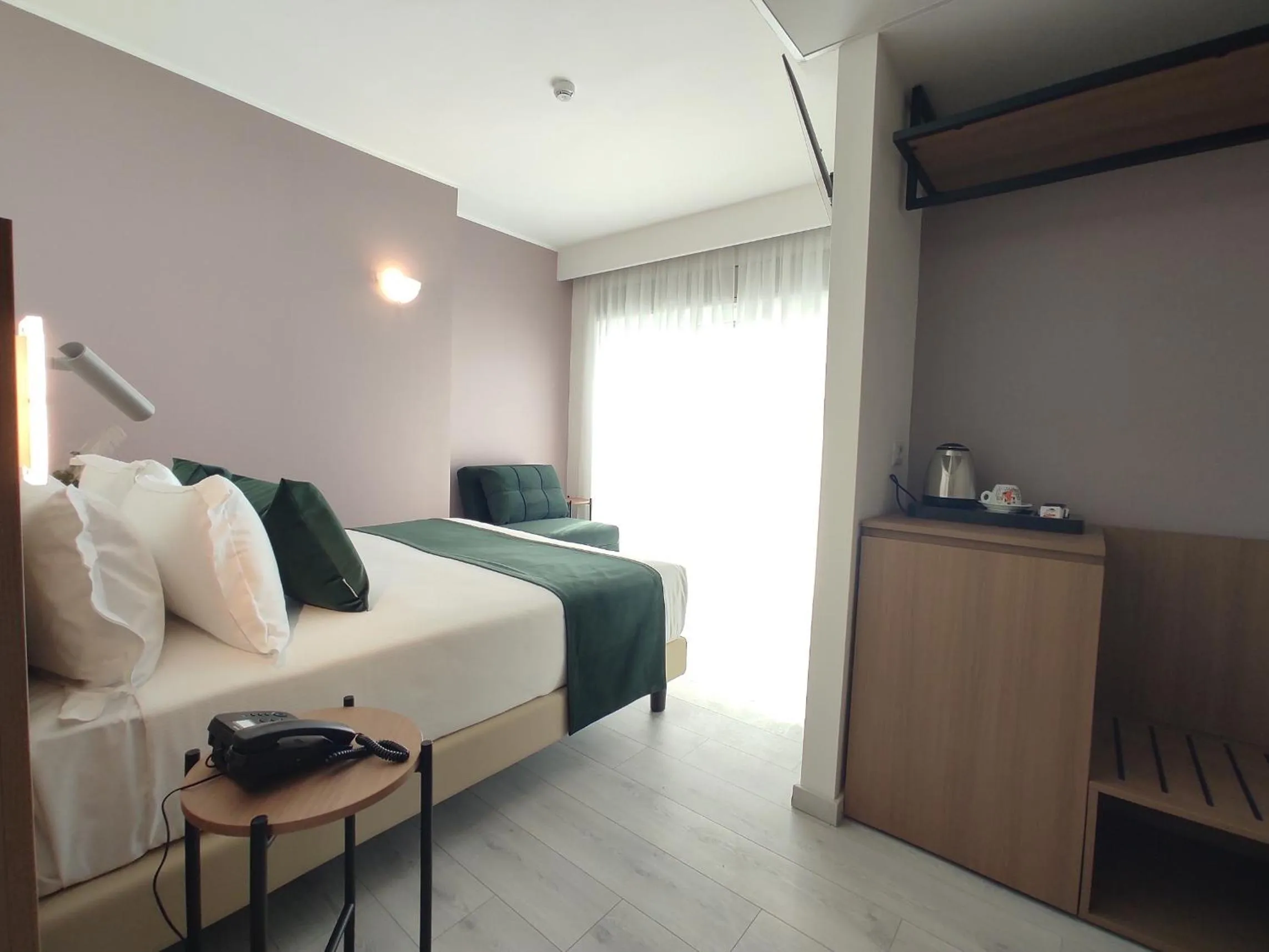 Coffee/tea facilities, Bed in Massimi City Garden