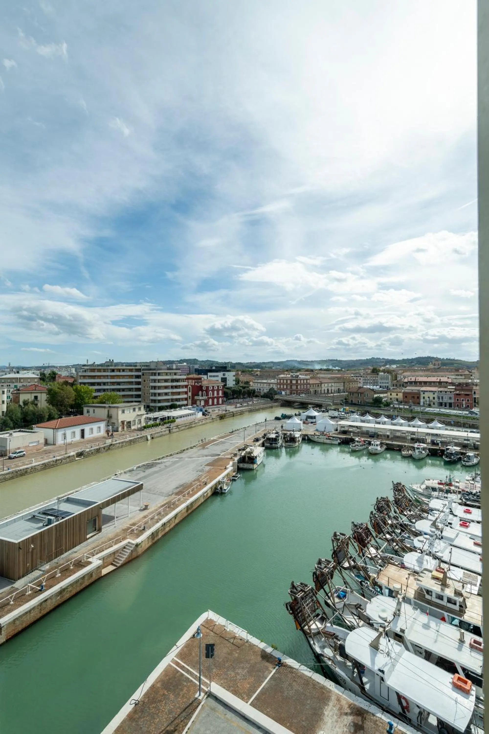 Shower in Visionair Suites & SPA-Room Only e Honesty Bar